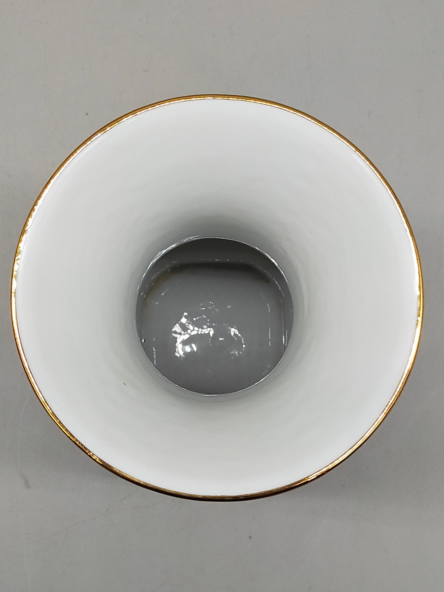 Prachtvolle Bareuther Waldsassen Vase – Florales Dekor in Rosa & Goldrand