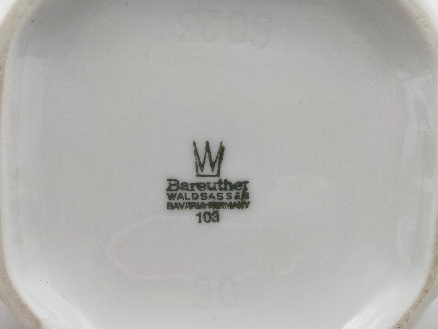 Prachtvolle Bareuther Waldsassen Vase – Florales Dekor in Rosa & Goldrand