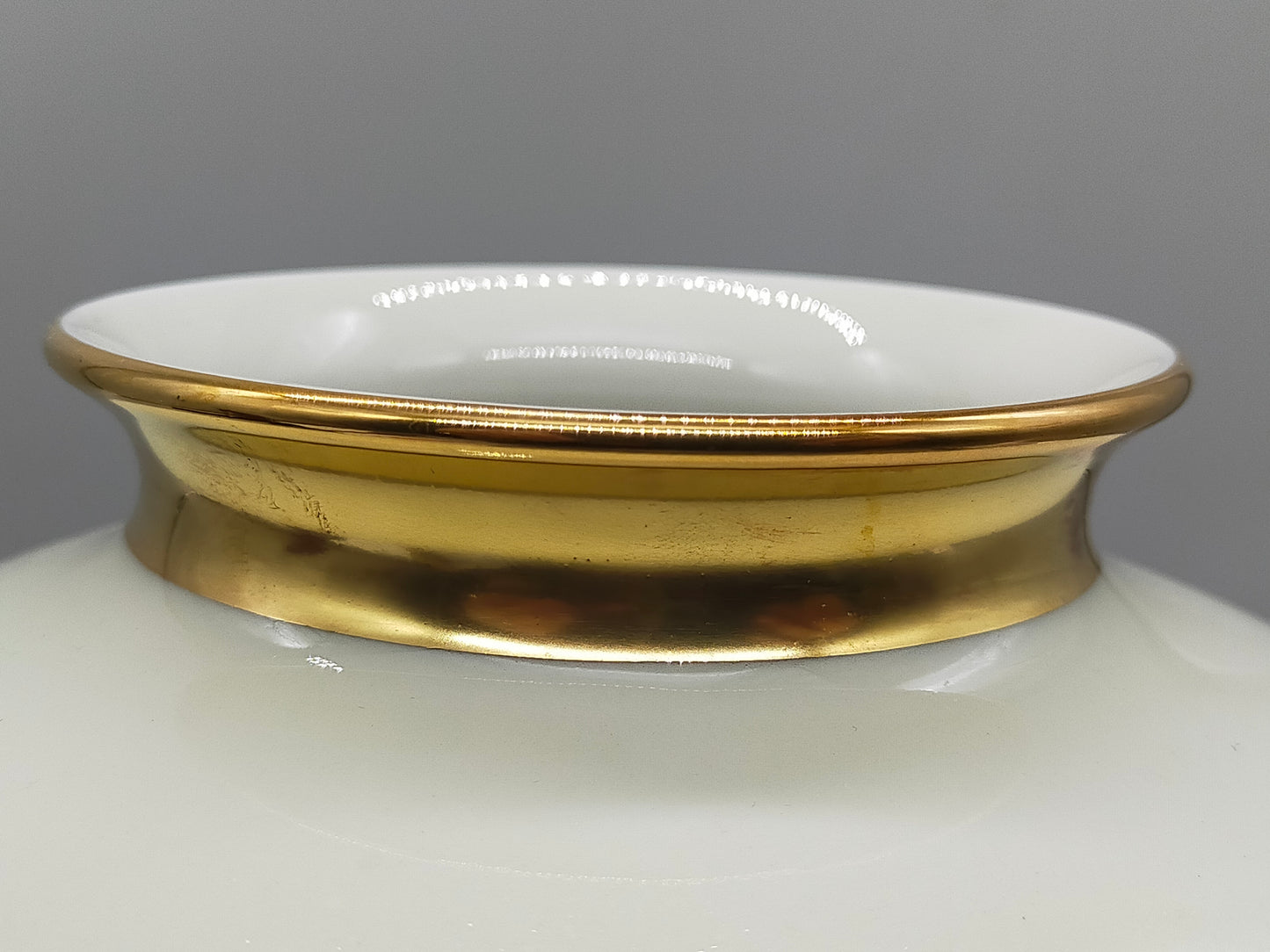 Edle Royal KM Deckelvase Porzellan – Klassisches Design mit Goldrand