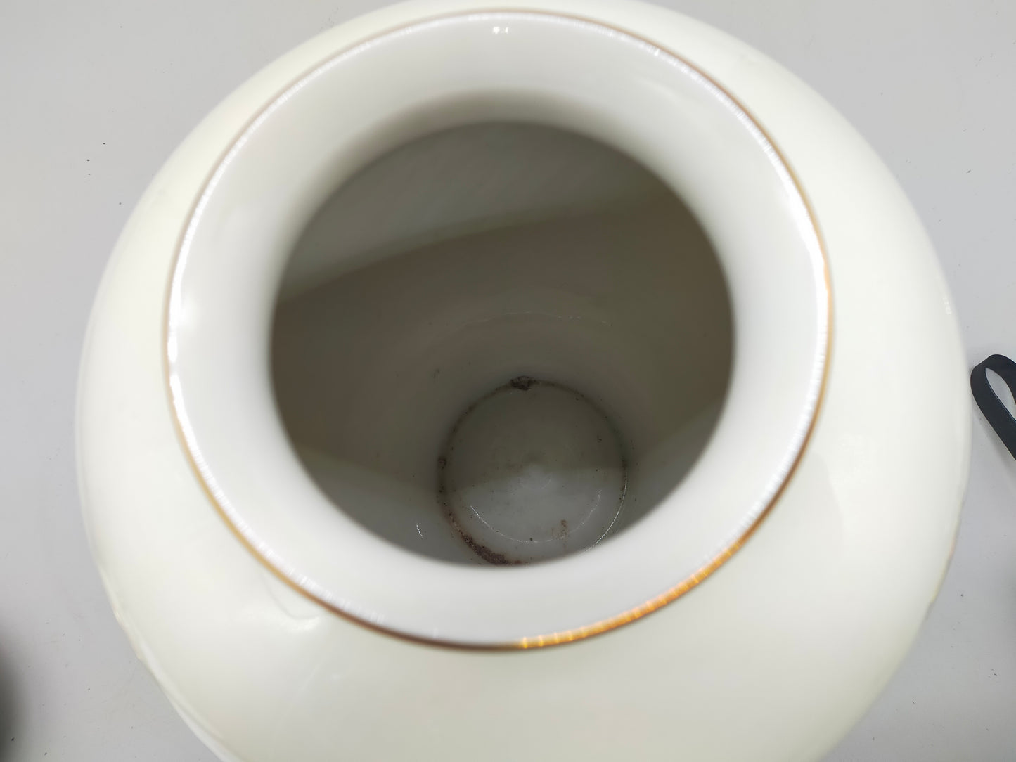 Edle Royal KM Deckelvase Porzellan – Klassisches Design mit Goldrand
