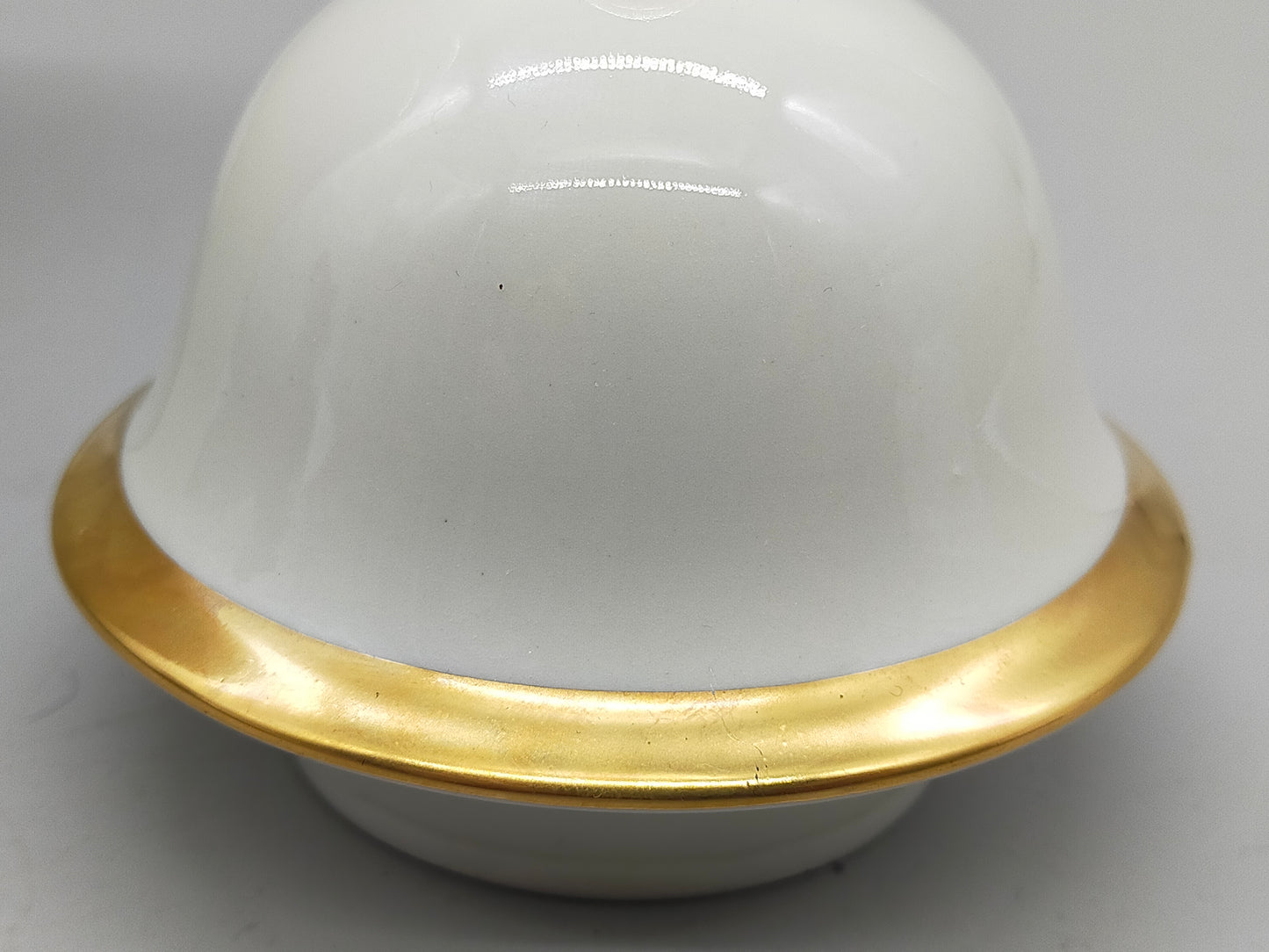 Edle Royal KM Deckelvase Porzellan – Klassisches Design mit Goldrand