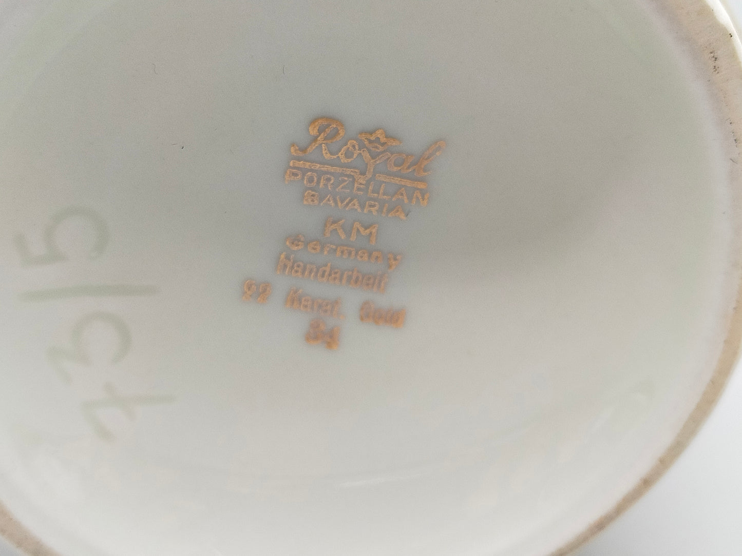 Edle Royal KM Deckelvase Porzellan – Klassisches Design mit Goldrand