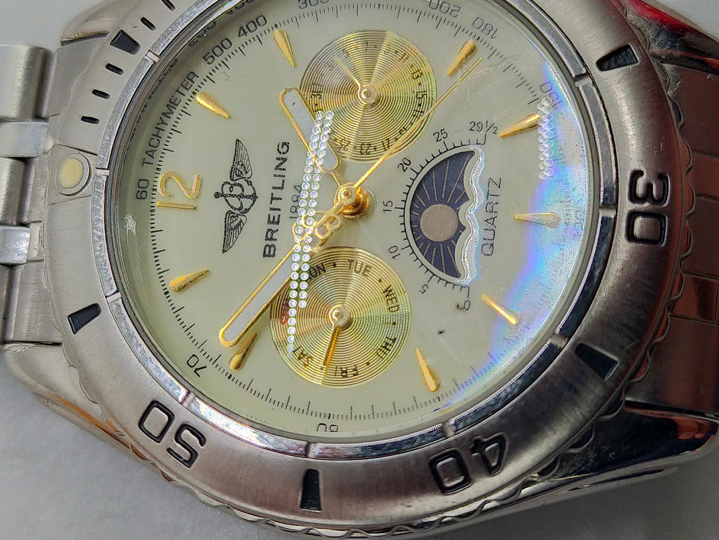 Edle Breitling Herren Uhr – Sportliches Design mit Mondphase