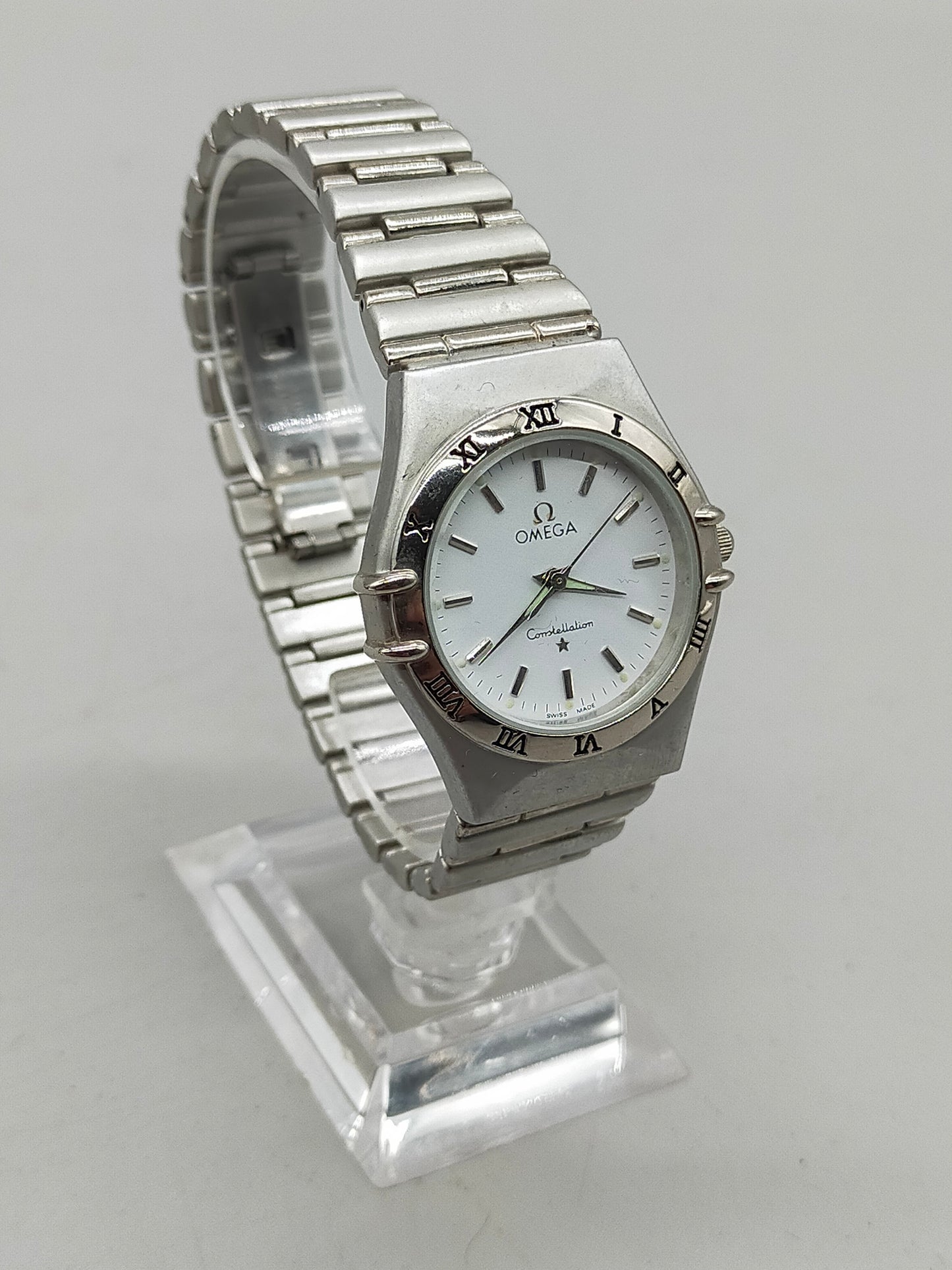 Edle Omega Constellation Damen Uhr – Klassisches Silber Design