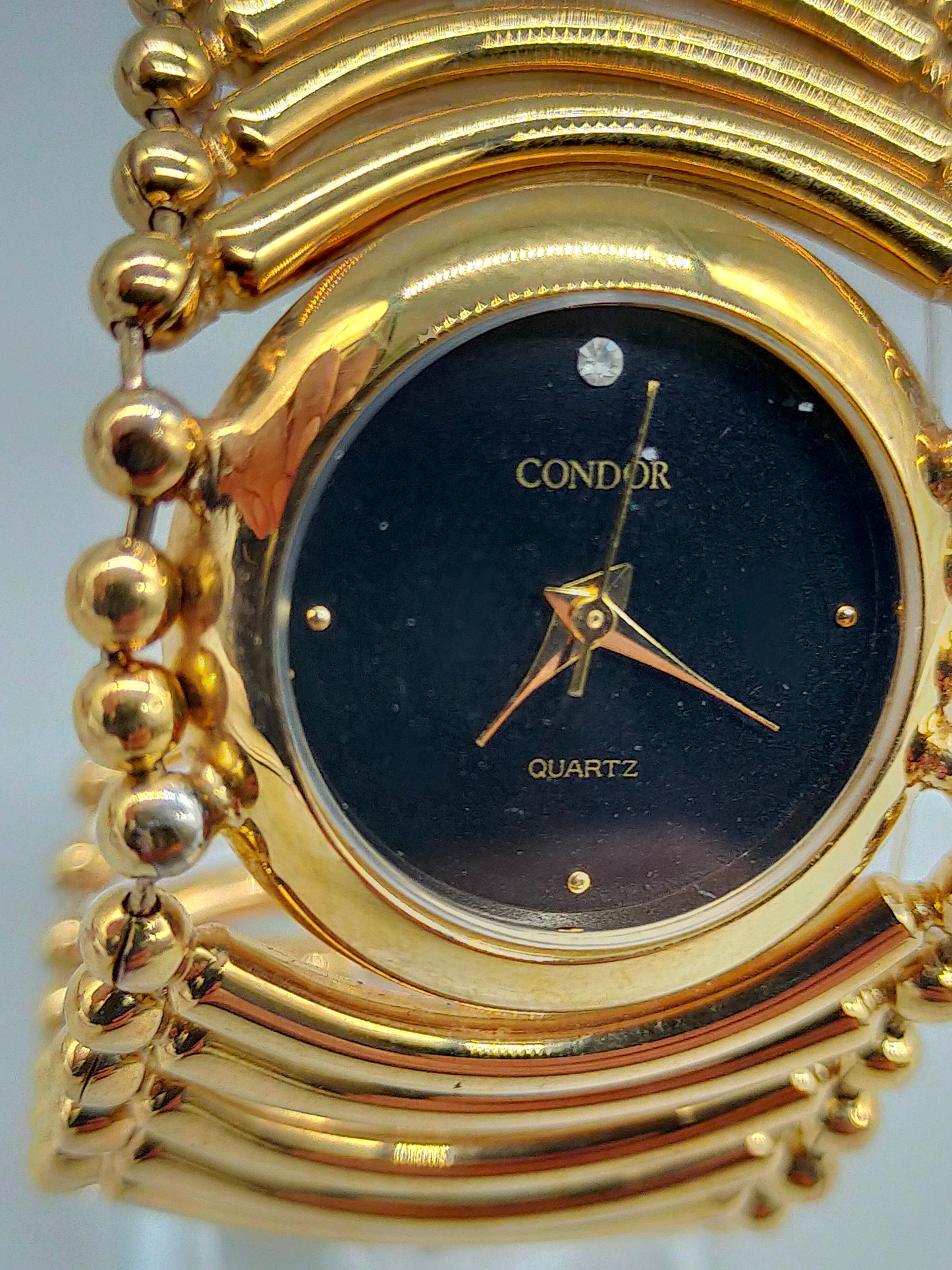 Exklusive Condor Damen Uhr – Goldfarbenes Spangendesign