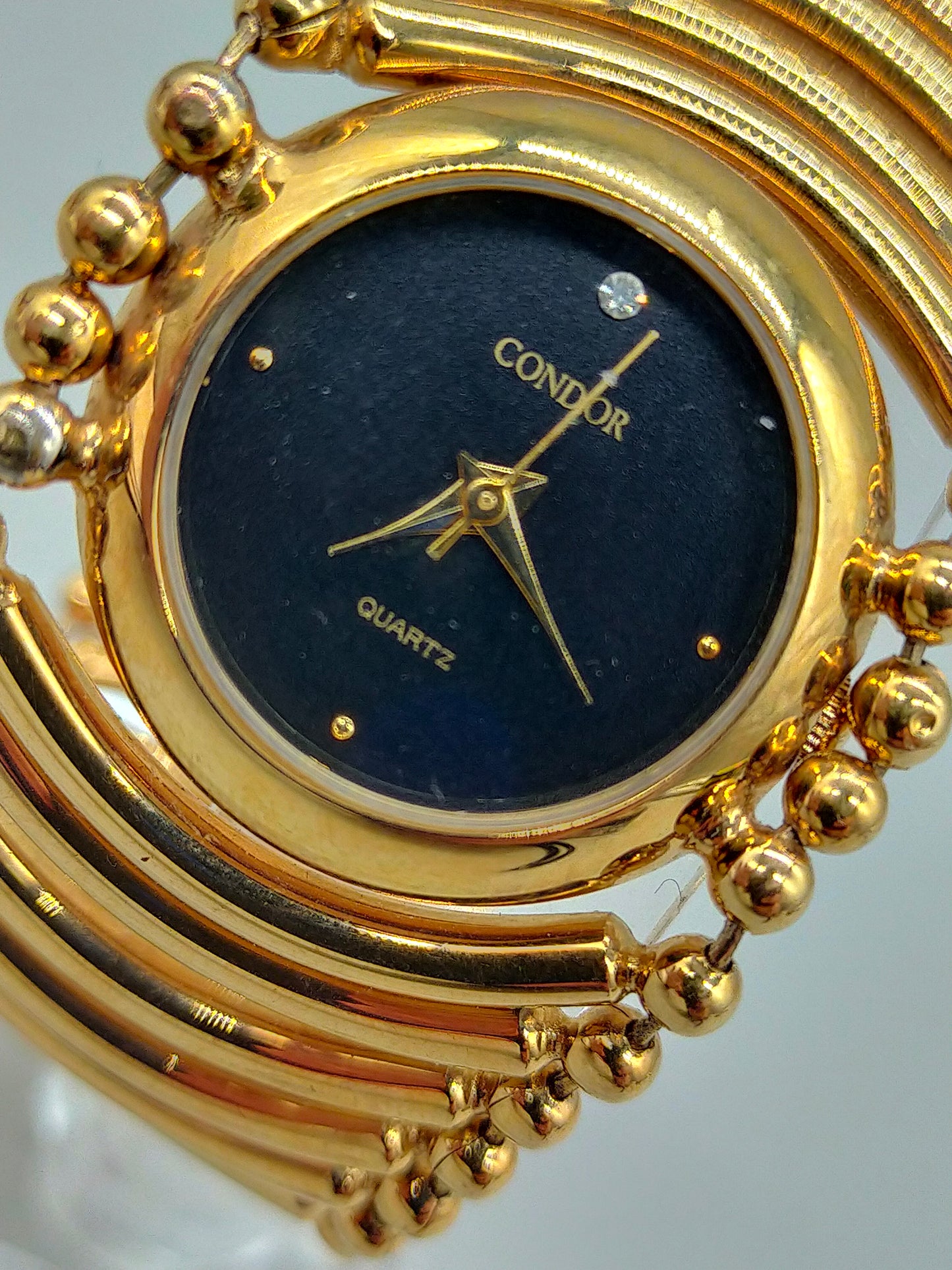 Exklusive Condor Damen Uhr – Goldfarbenes Spangendesign