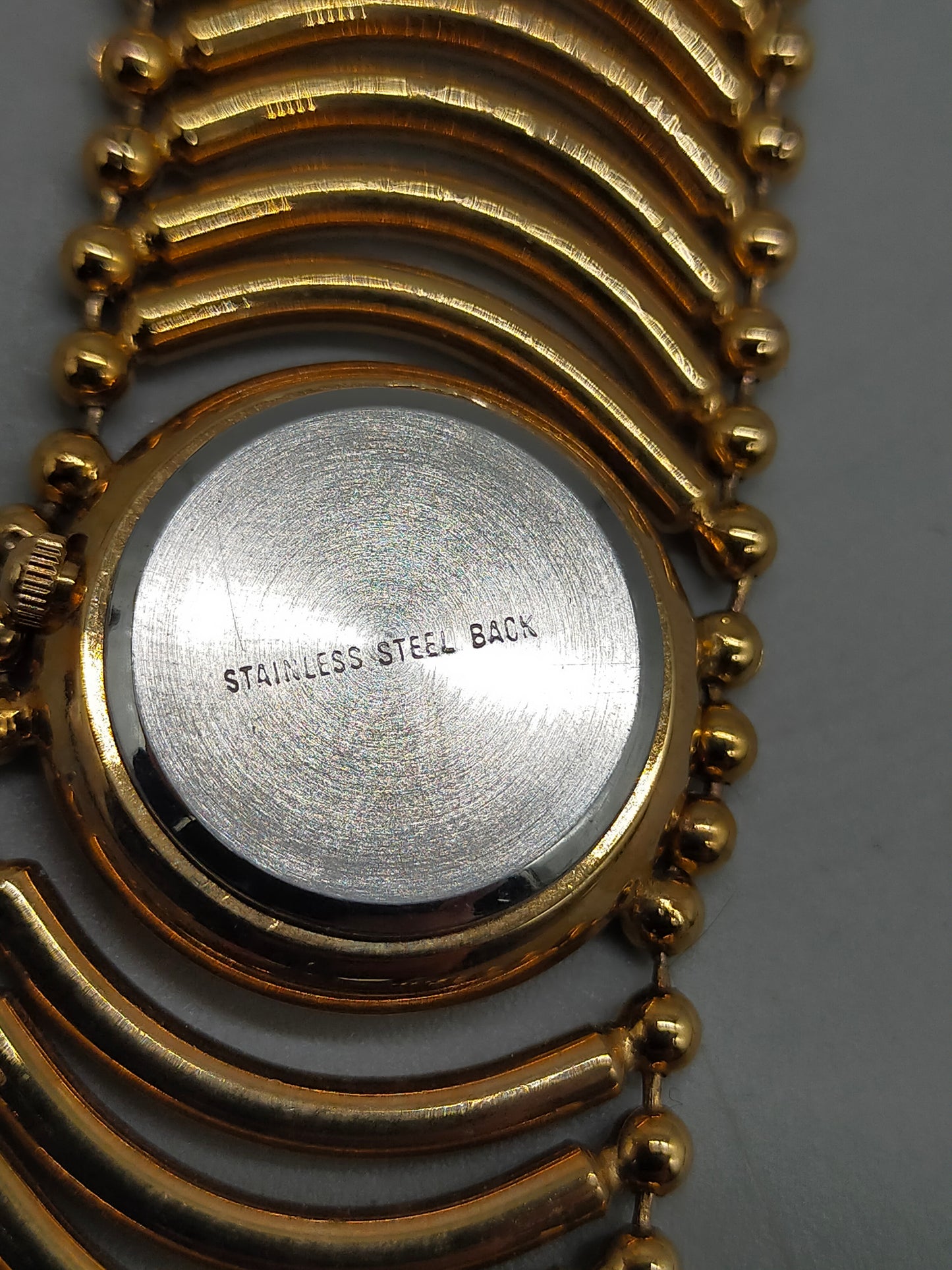 Exklusive Condor Damen Uhr – Goldfarbenes Spangendesign
