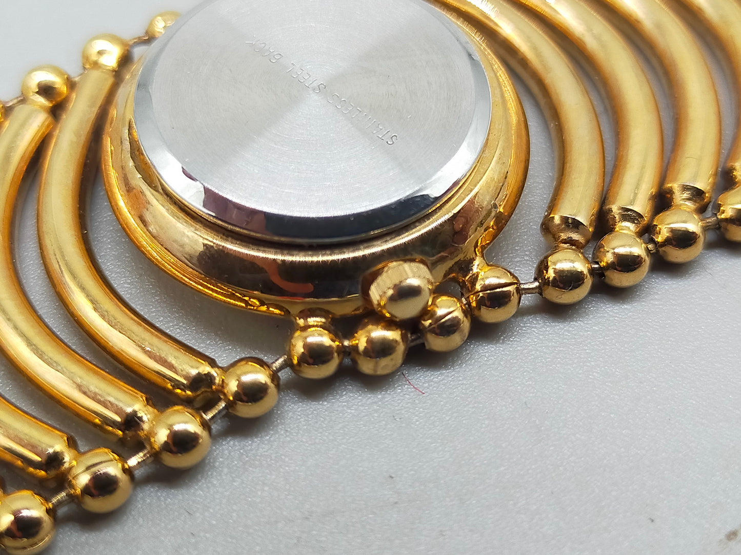 Exklusive Condor Damen Uhr – Goldfarbenes Spangendesign