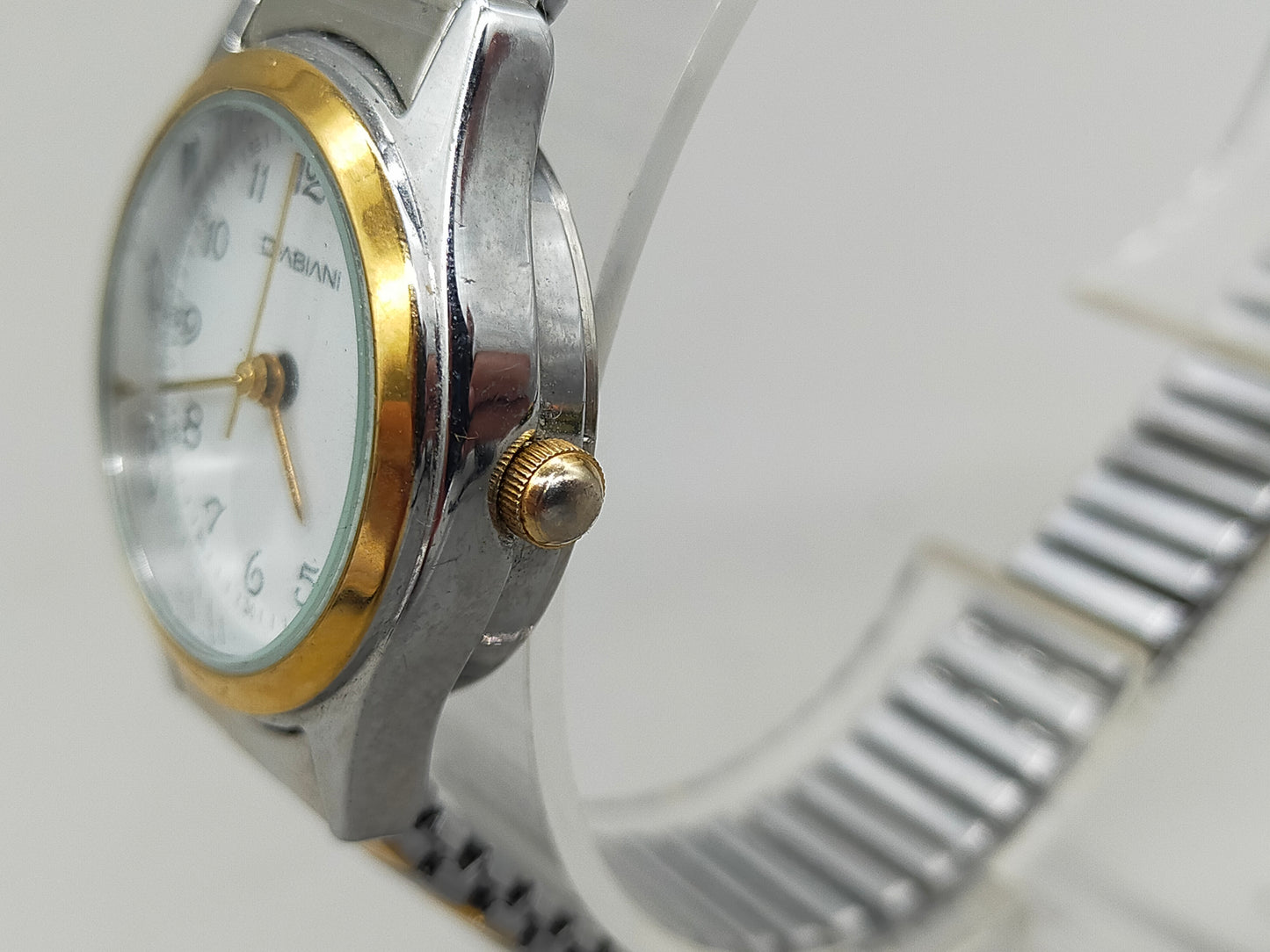Elegante Fabiani Damen Uhr – Bicolor Design mit Datumsanzeige