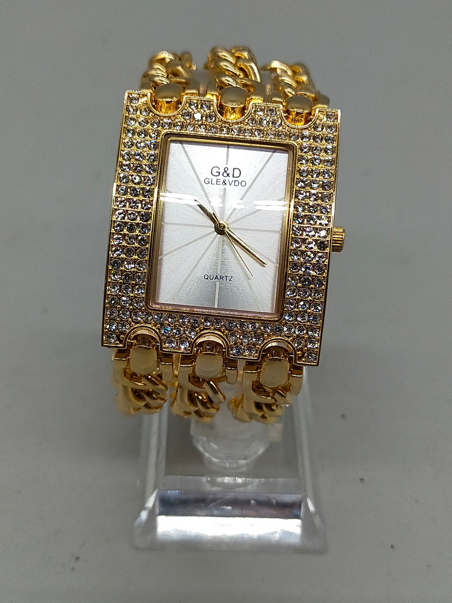 Glamouröse G&D Damen Uhr – Gold-Optik mit Strassbesatz