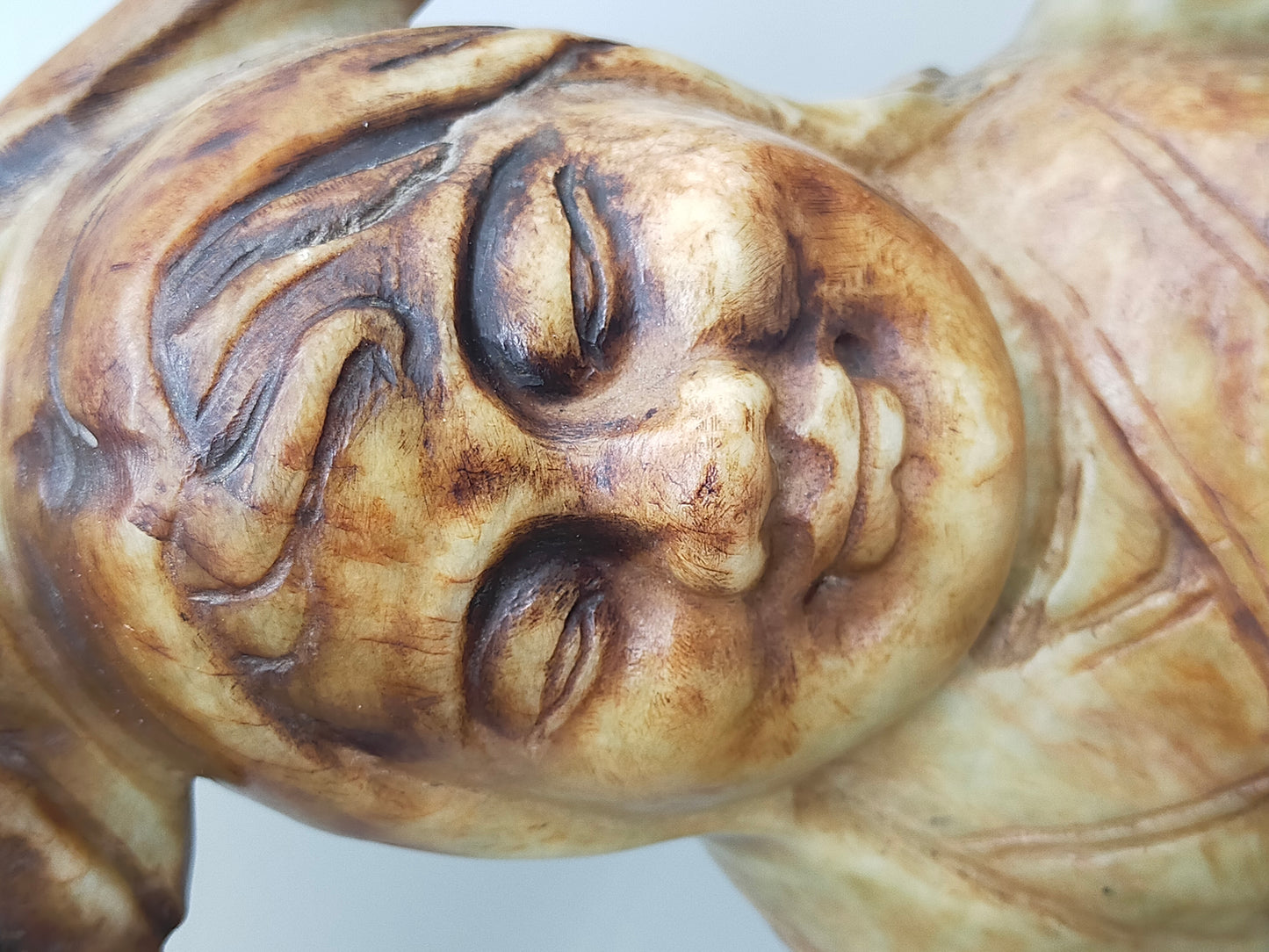 Antike Jadestein Skulptur – Handgeschnitzte Figurengruppe aus Fernost