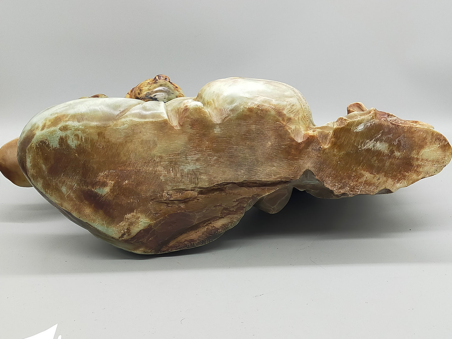 Antike Jadestein Skulptur – Handgeschnitzte Figurengruppe aus Fernost