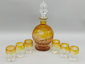 Edles Likörset aus Bernstein Glas – Antikes Design mit Blumenschliff