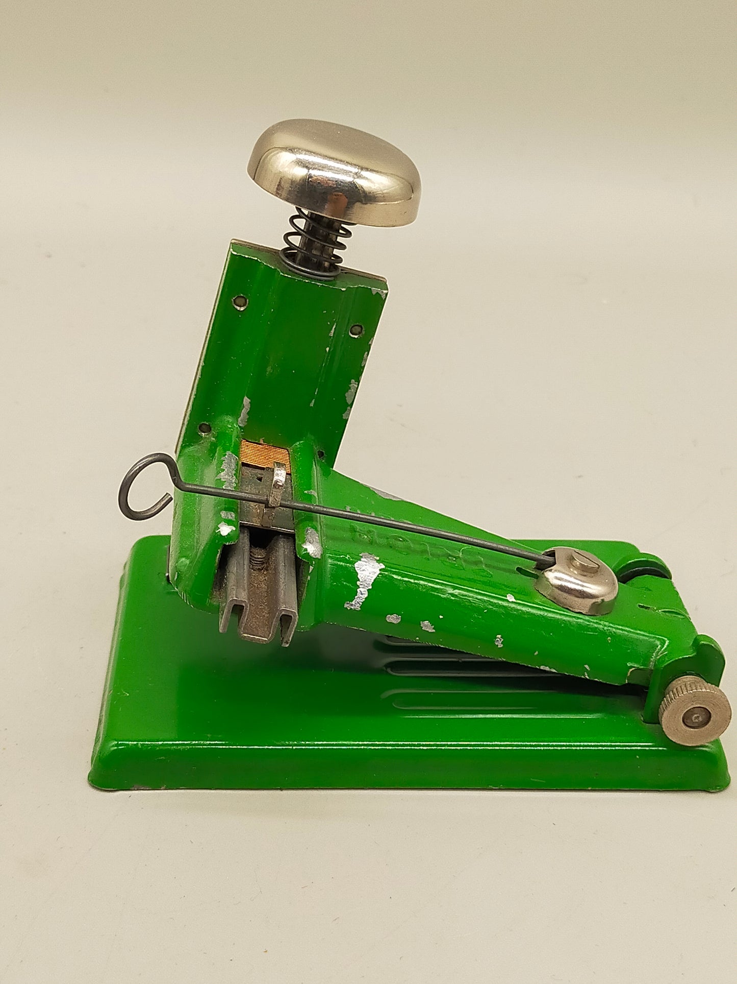 Antiker Triton Standard Rasierklingenschärfer – Vintage Klassiker