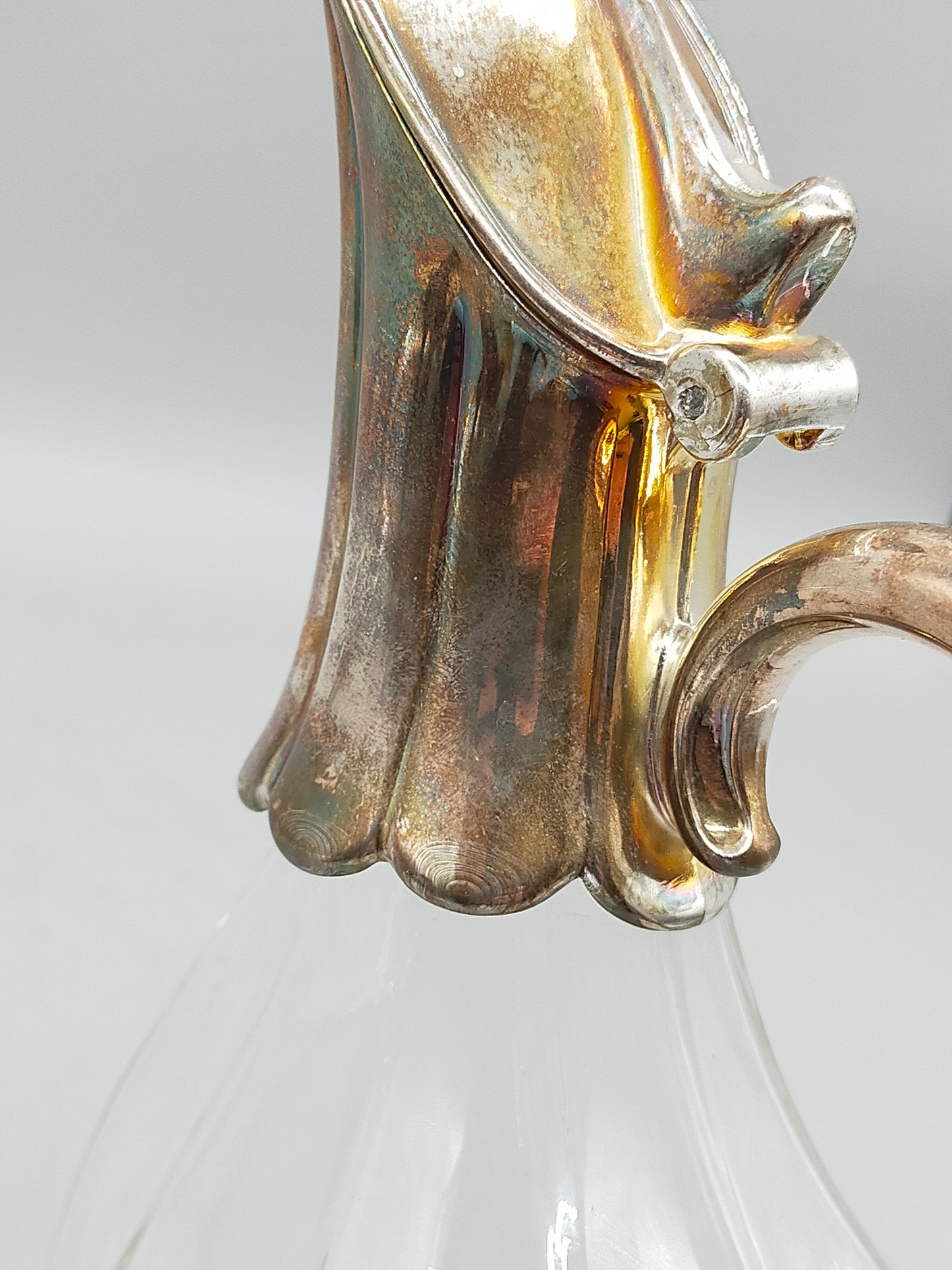 Elegante Vintage Ente Karaffe – Versilbertes Glas