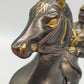 Antike Bronze Skulptur – Reiter auf steigendem Pferd im Kolonialstil