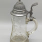 Antiker Glas Krug mit Zinndeckel Klassisches Design
