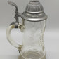 Antiker Glas Krug mit Zinndeckel Klassisches Design