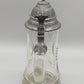 Antiker Glas Krug mit Zinndeckel Klassisches Design