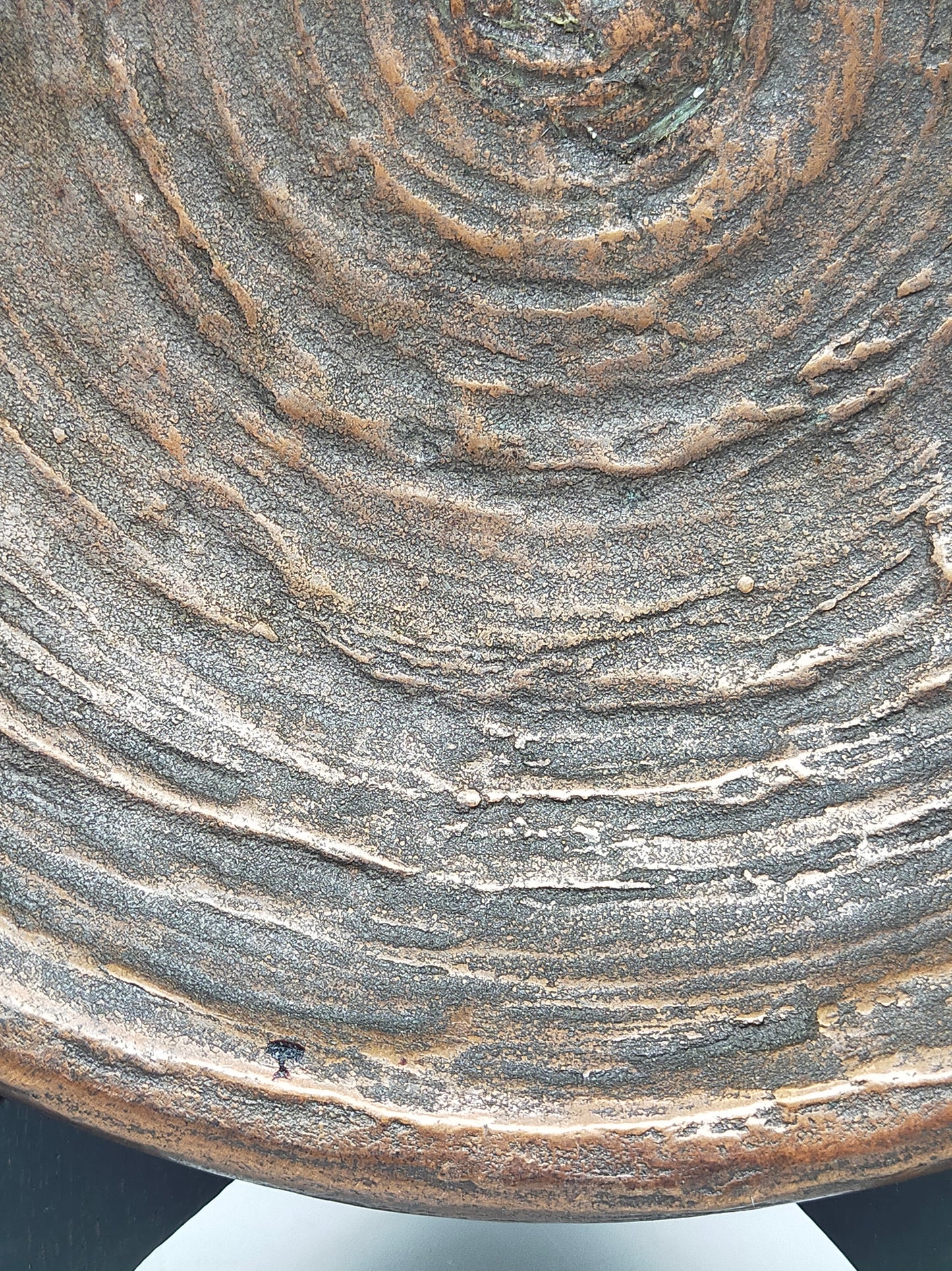 Antik Rustikale Bronze Schale – Handgefertigtes Design