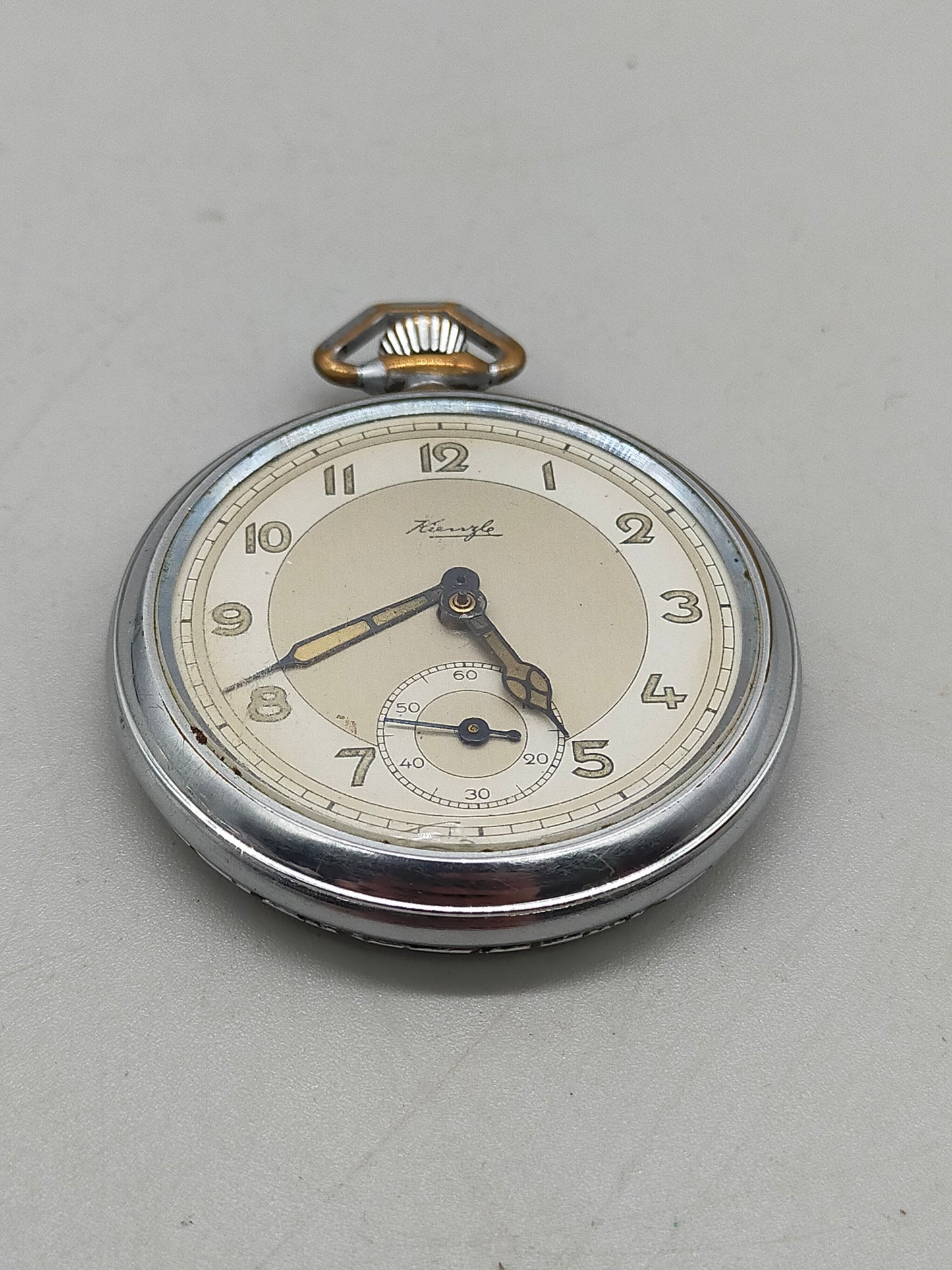 Klassische Kienzle Taschen Uhr – Vintage Charme mit Separater Sekunde