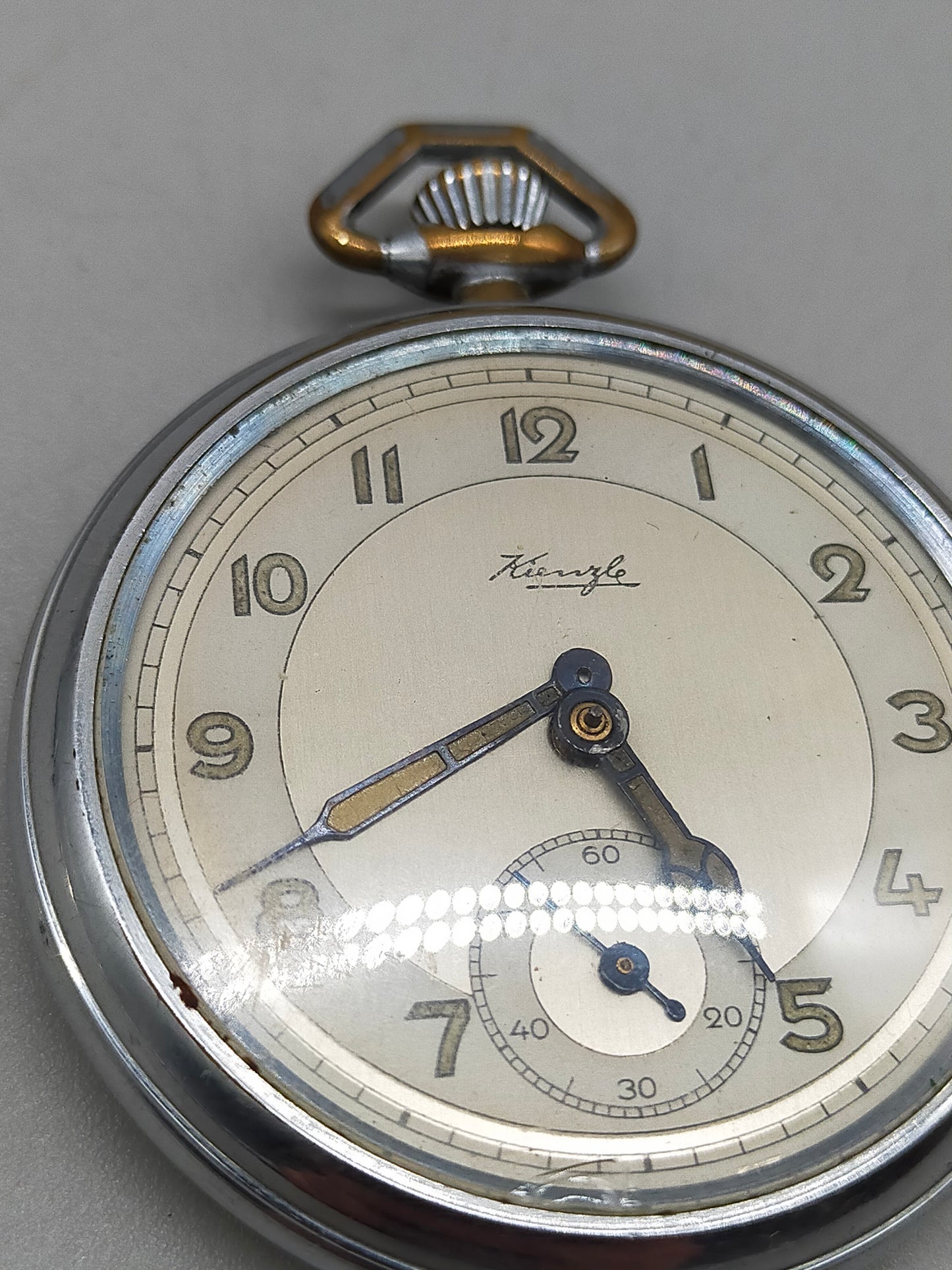 Klassische Kienzle Taschen Uhr – Vintage Charme mit Separater Sekunde