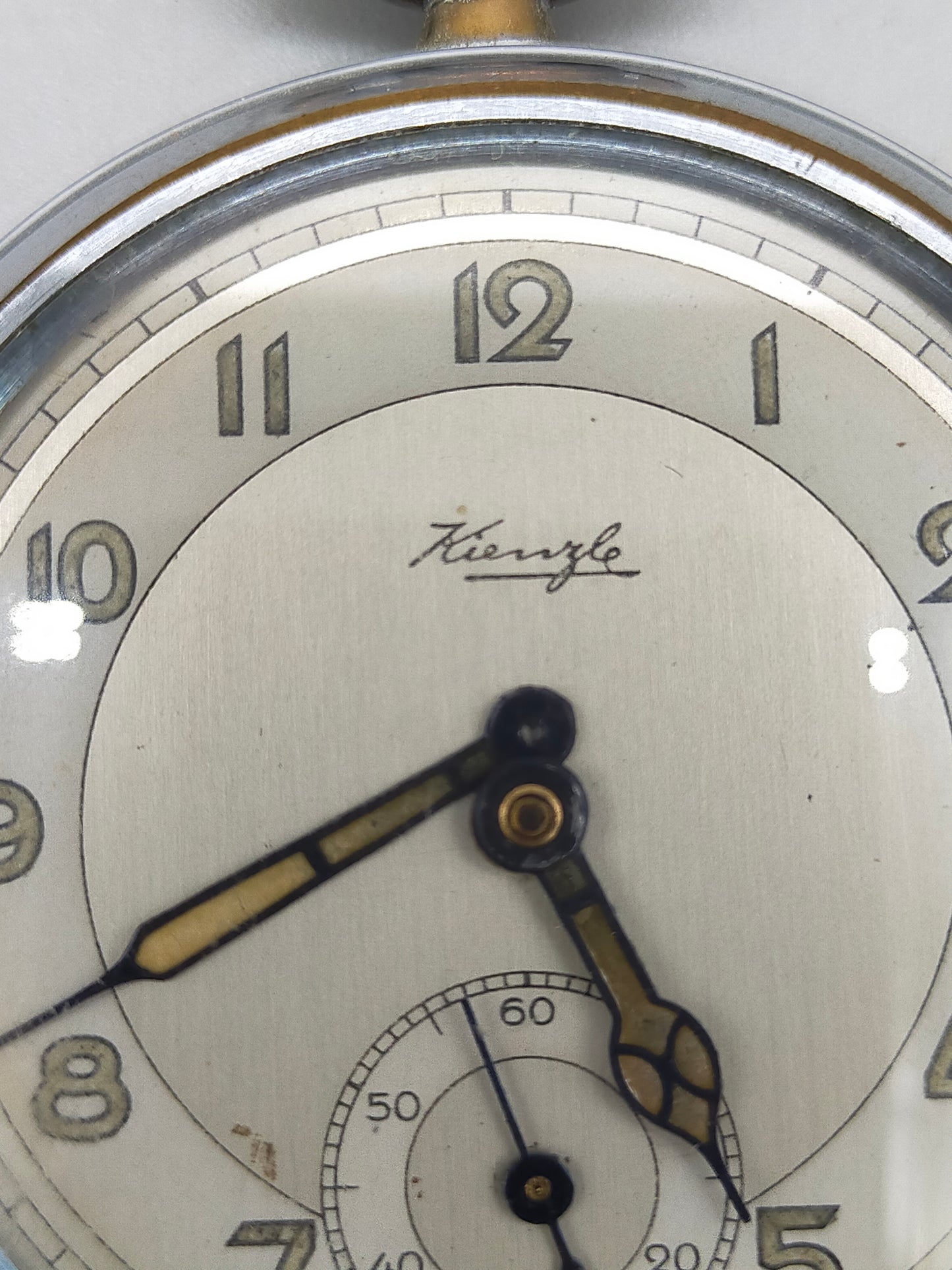 Klassische Kienzle Taschen Uhr – Vintage Charme mit Separater Sekunde
