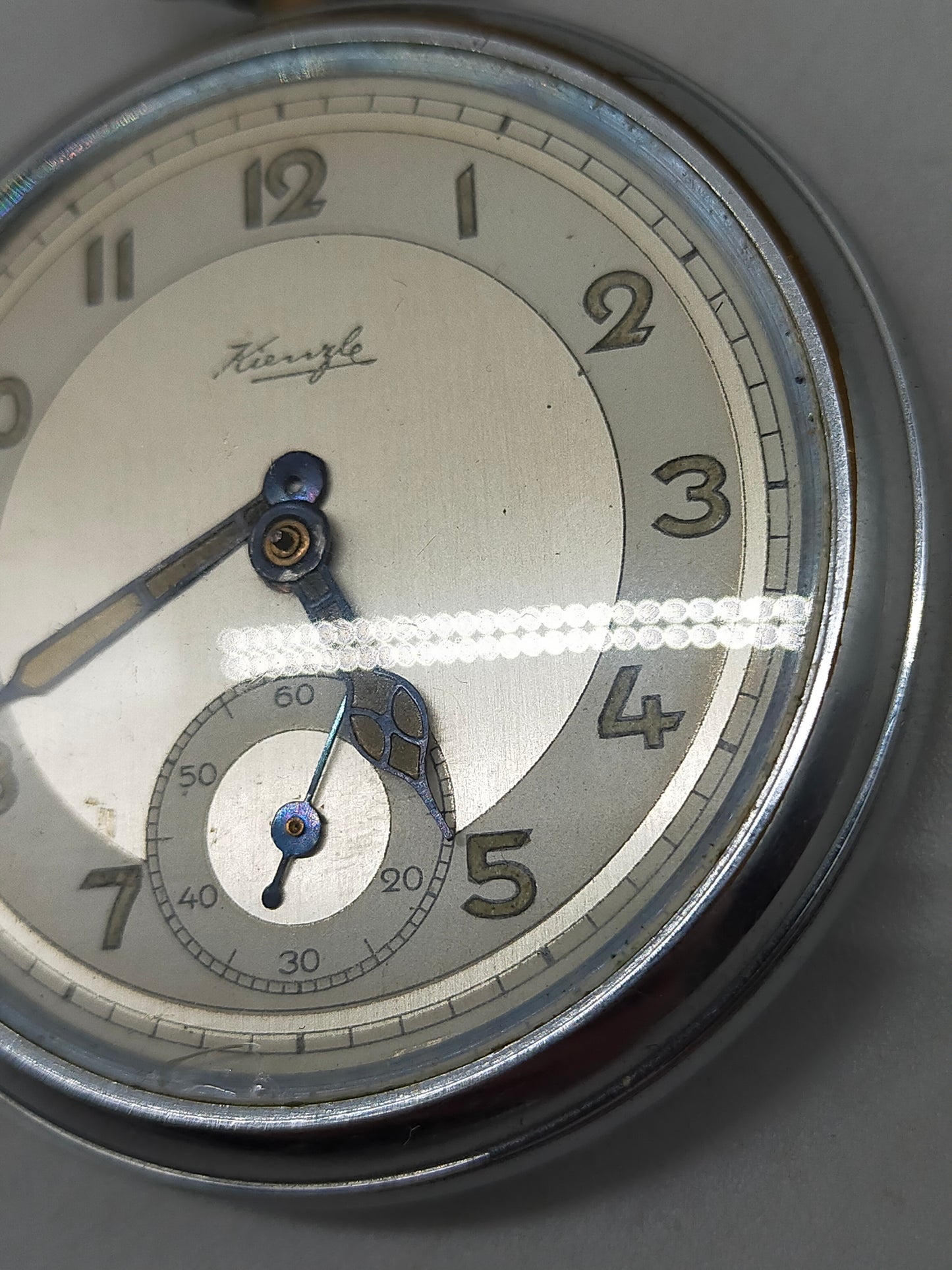 Klassische Kienzle Taschen Uhr – Vintage Charme mit Separater Sekunde