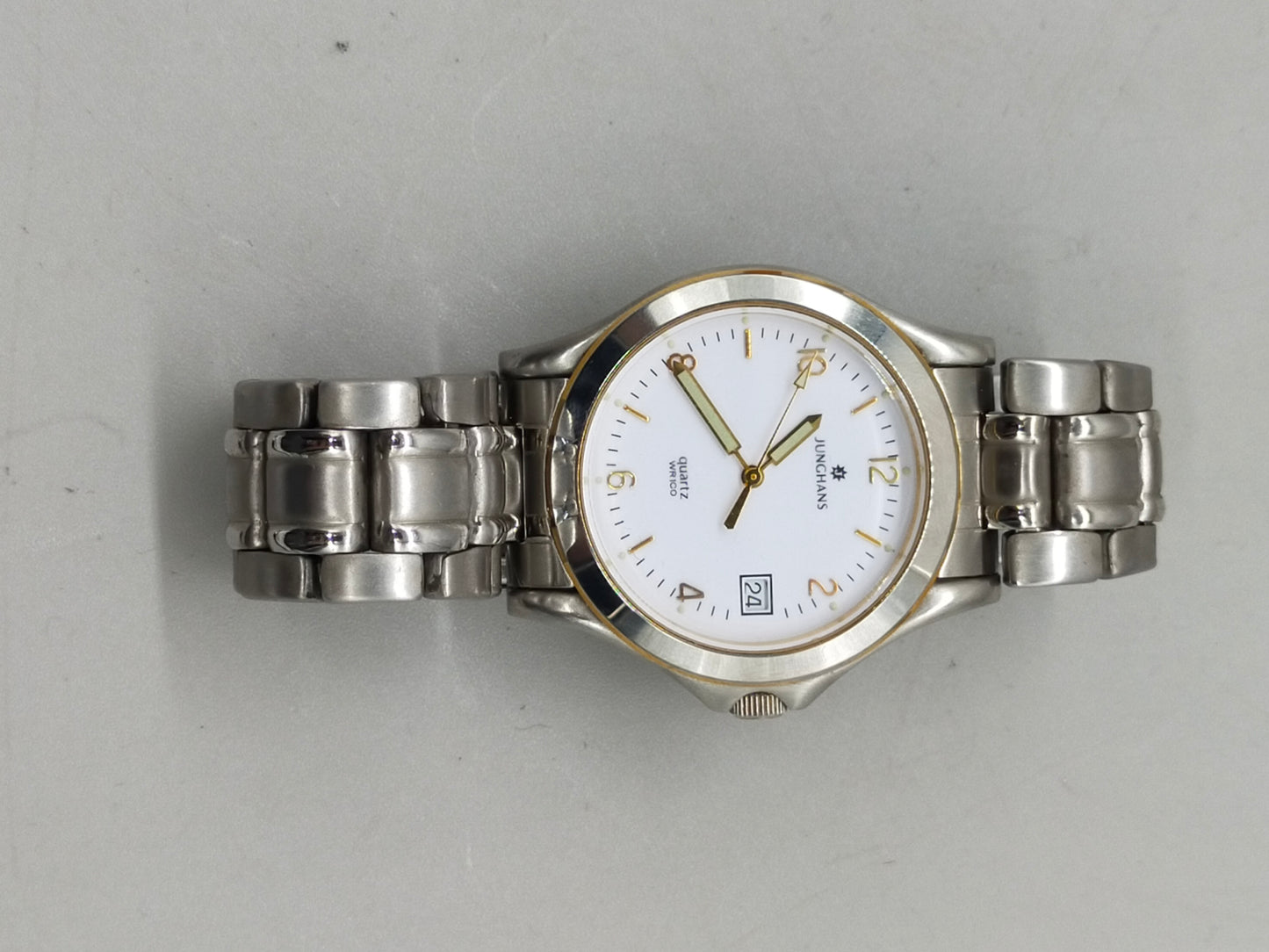 Elegante Junghans Herren Uhr Klassischer Stil mit Datumsanzeige
