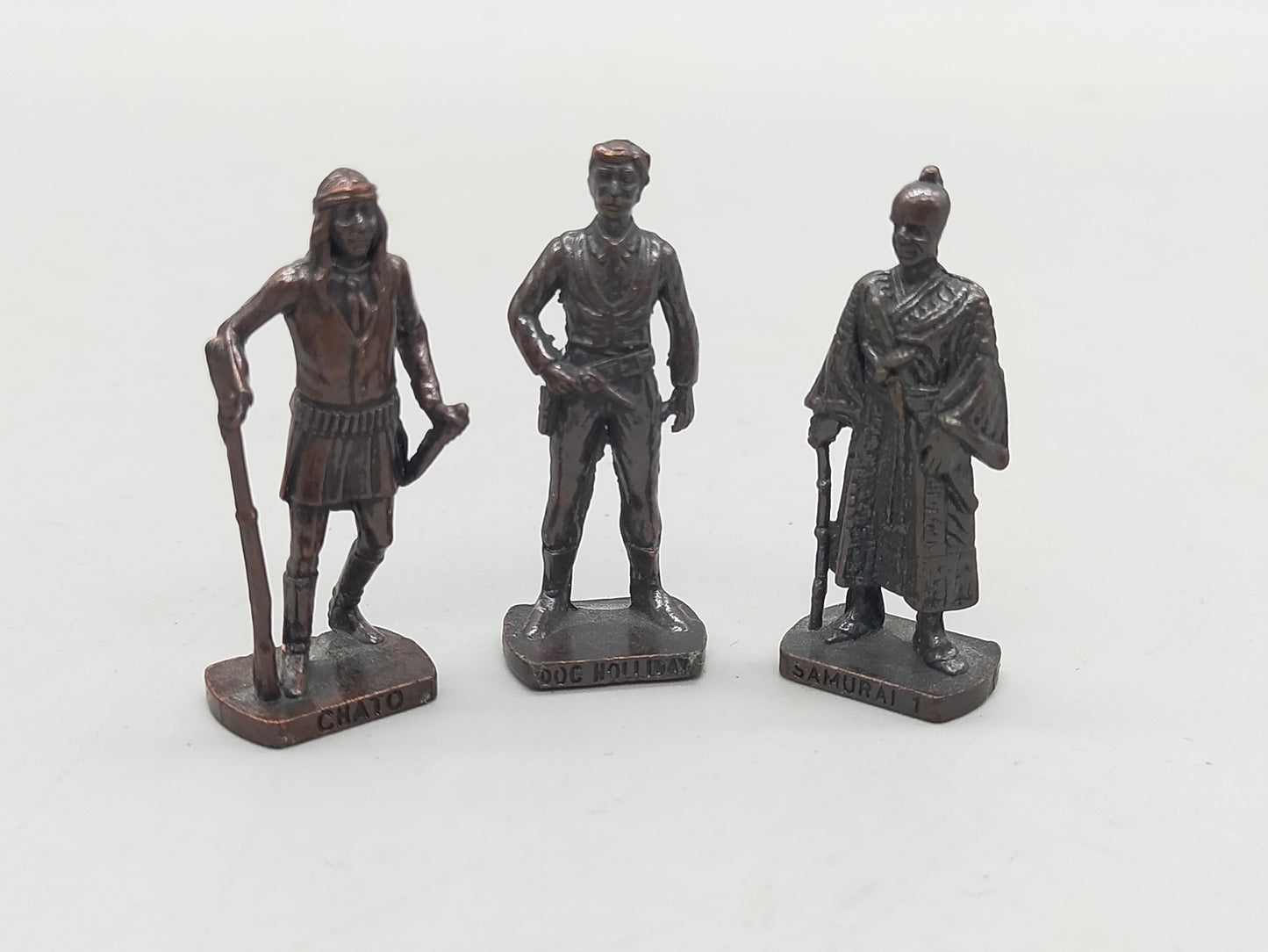 3 Vintage Bronze Figuren – Chato, Doc Holliday & Samurai 1