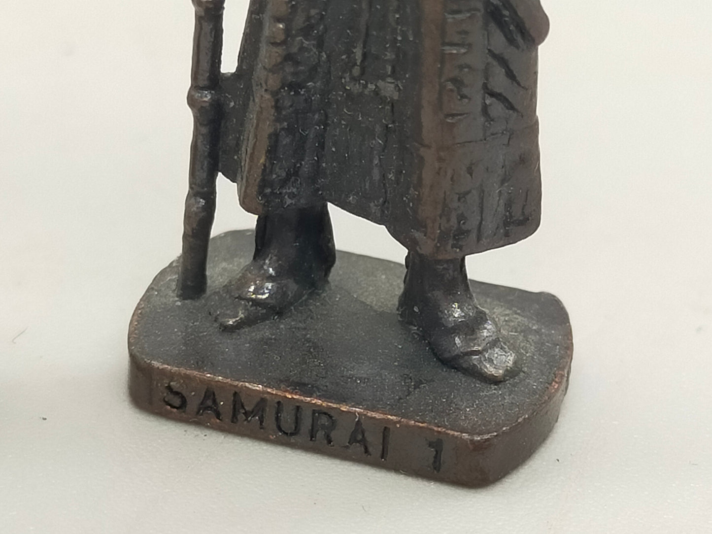3 Vintage Bronze Figuren – Chato, Doc Holliday & Samurai 1