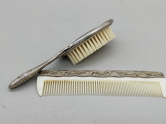 Elegantes Vintage Haarpflege Set Edles Silber Dekor im Barock Stil