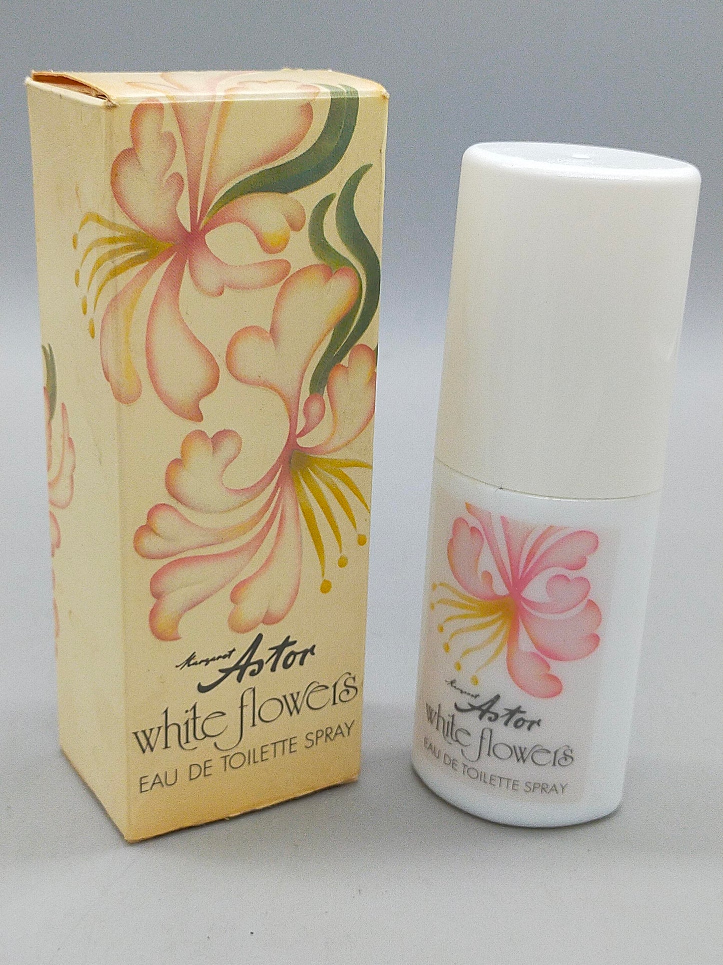 Vintage Margaret Astor White Flowers Eau de Toilette Spray Rarität