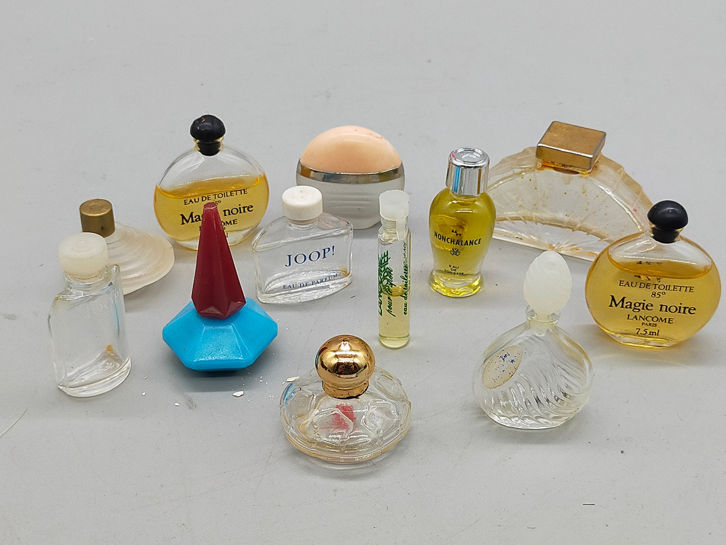Exklusives Konvolut Vintage Miniatur Parfum Flakons
