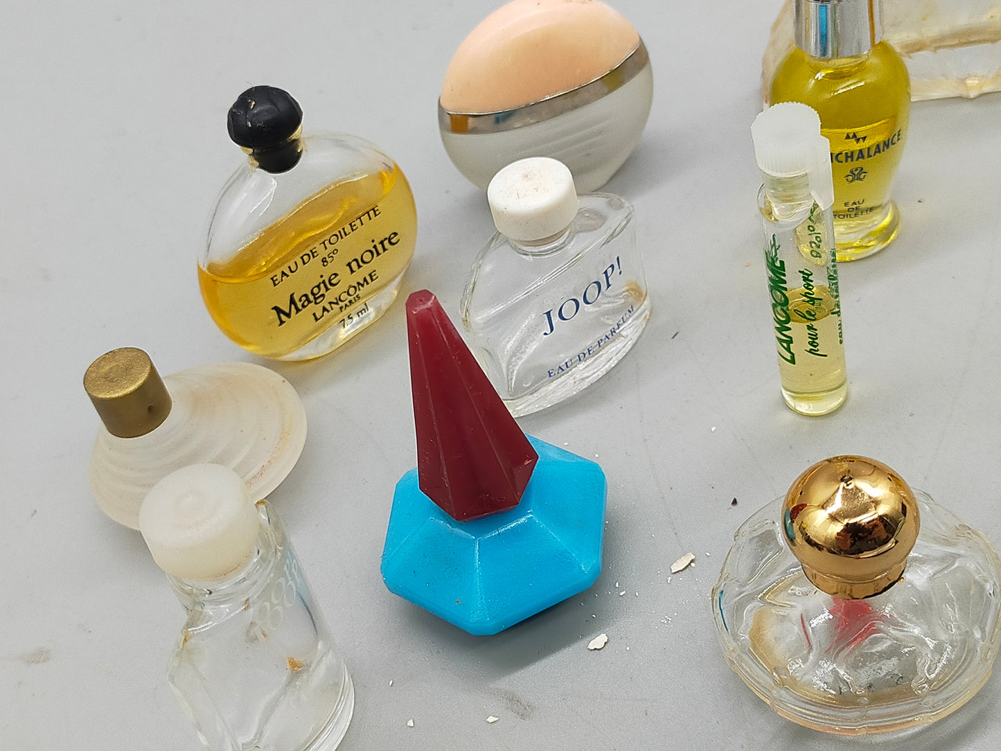 Exklusives Konvolut Vintage Miniatur Parfum Flakons