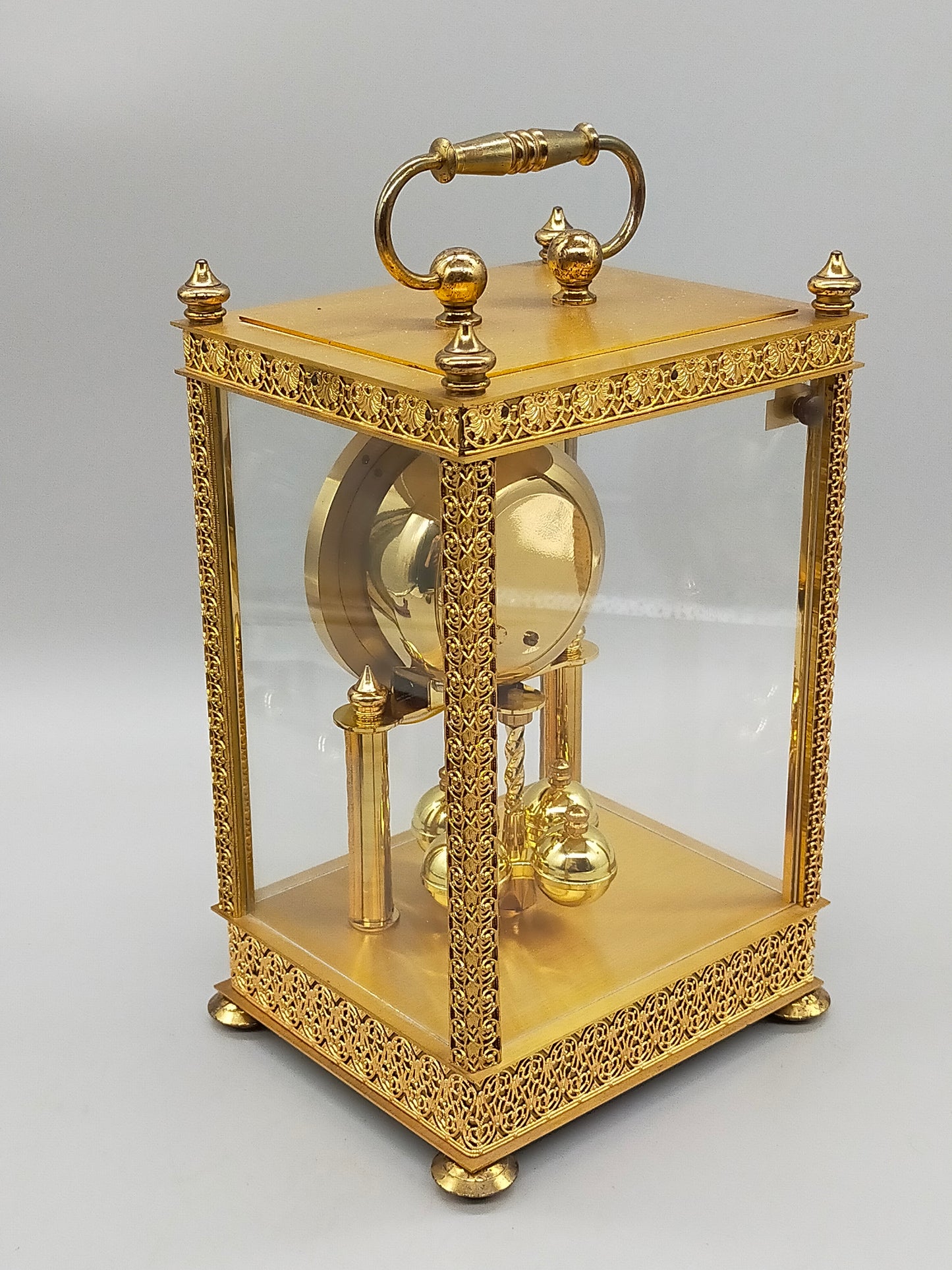 Prunkvolle Schatz Drehpendel Tisch Uhr Barock Stil aus Messing