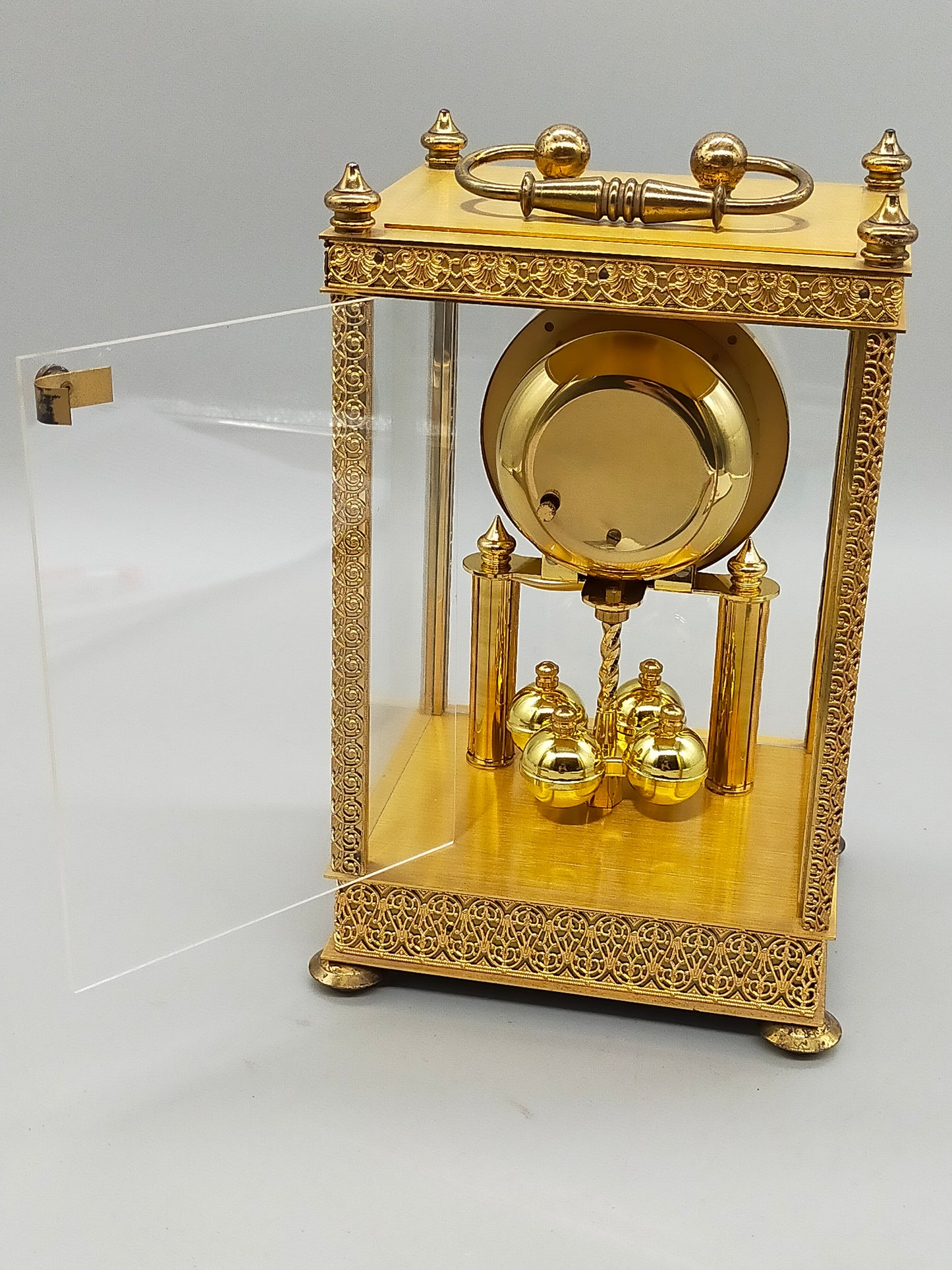 Prunkvolle Schatz Drehpendel Tisch Uhr Barock Stil aus Messing