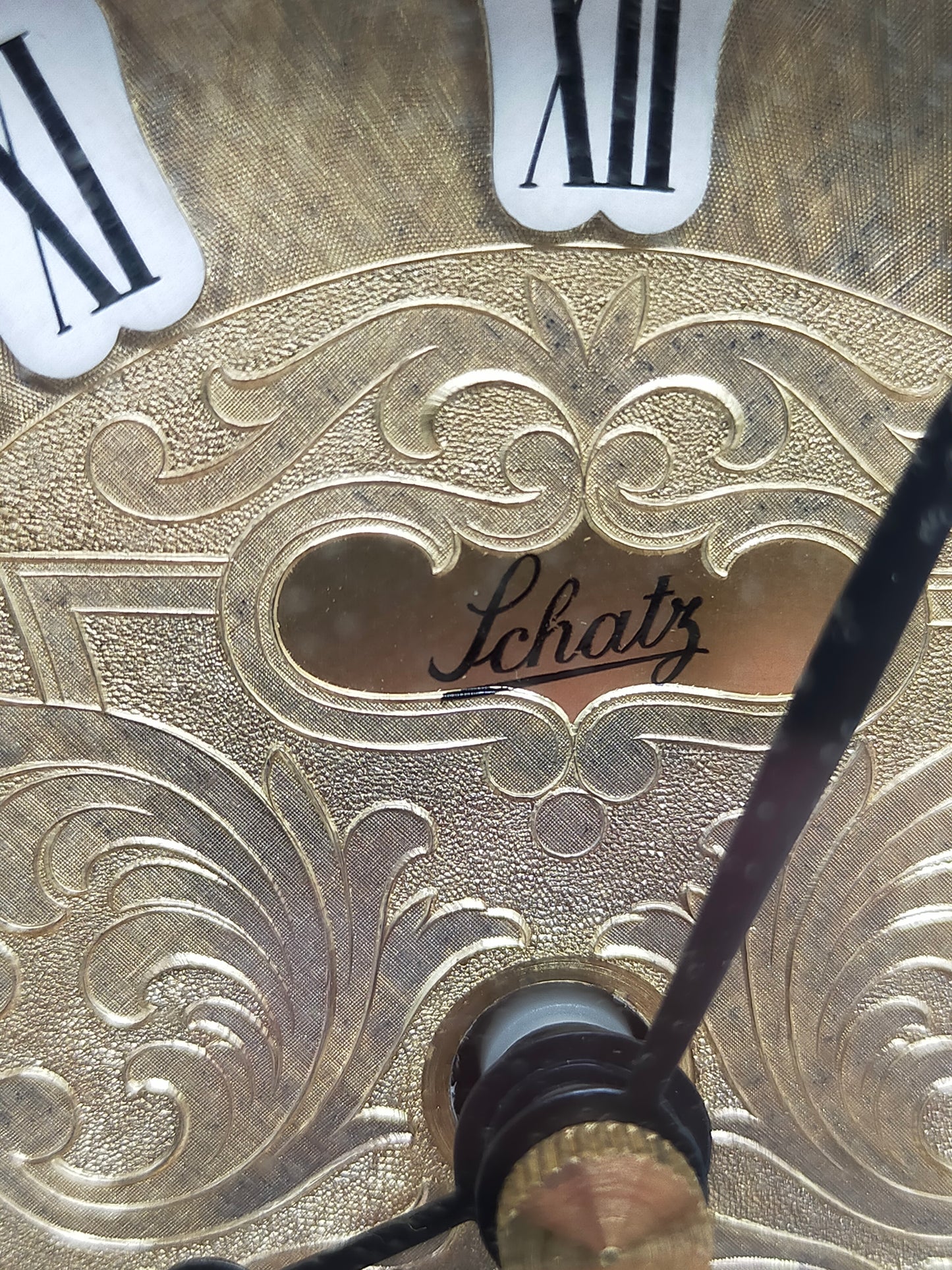 Prunkvolle Schatz Drehpendel Tisch Uhr Barock Stil aus Messing
