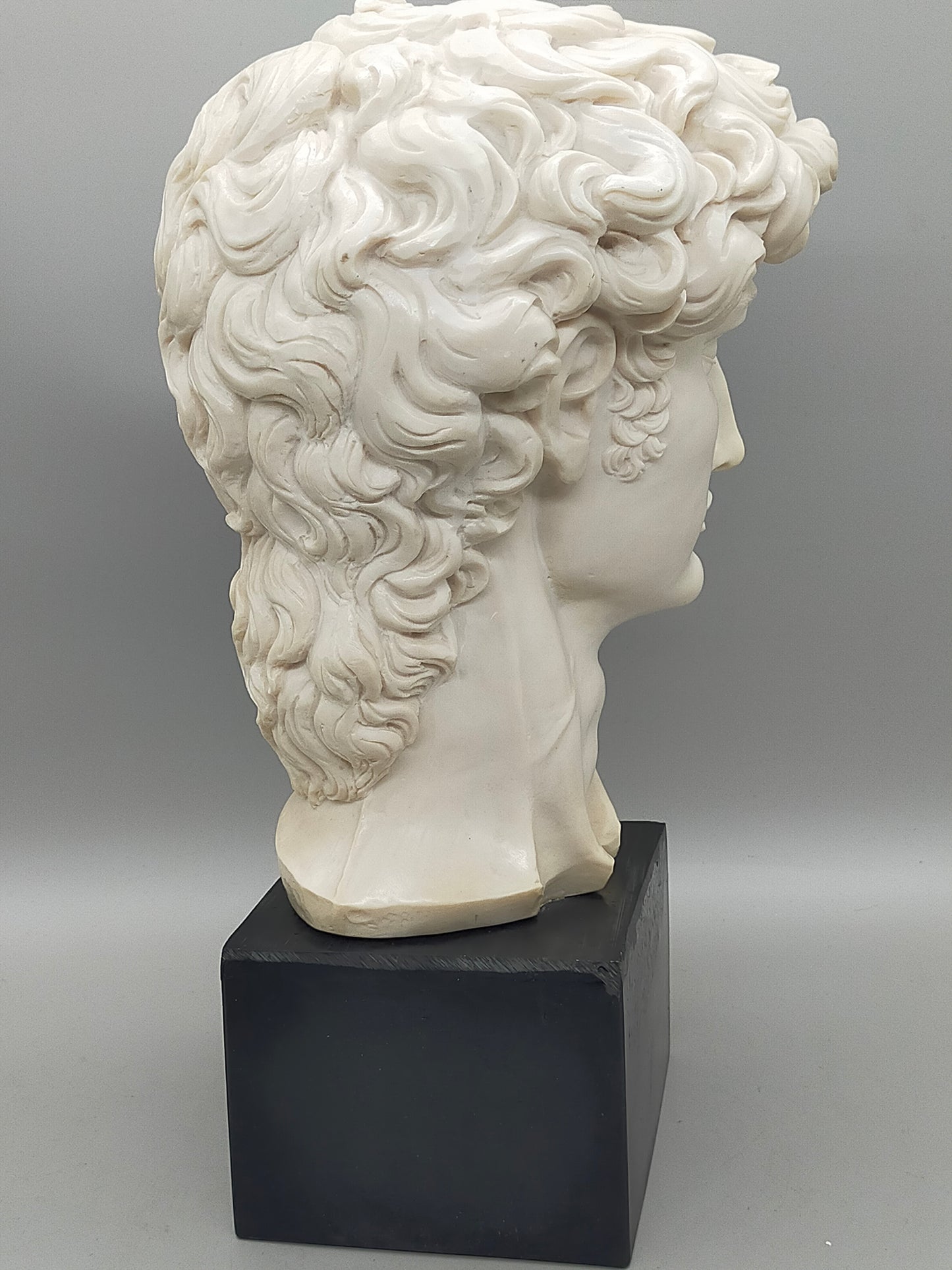 Dekorative David Büste – Klassische Skulptur im Renaissance-Stil