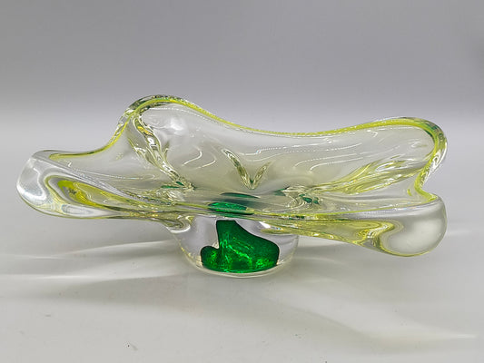Elegante Murano Schale in Grün und Gelb Organische Form