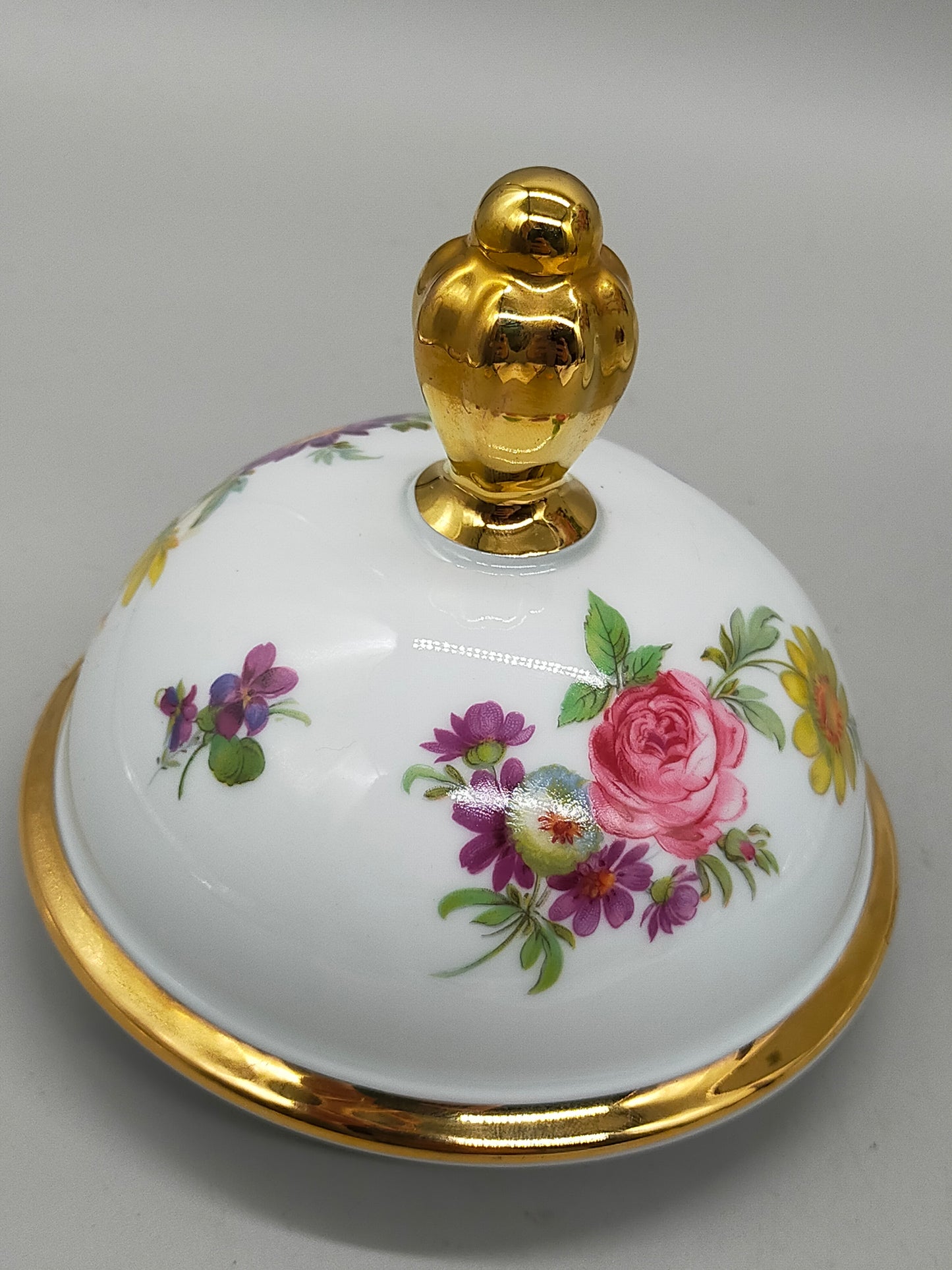 Bareuther Bavaria Porzellan Prunkvase Florales Dekor & Goldrand