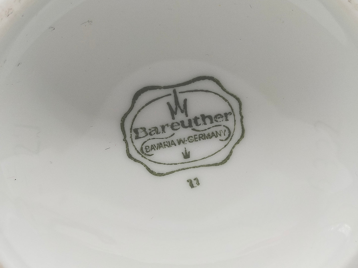 Bareuther Bavaria Porzellan Prunkvase Florales Dekor & Goldrand