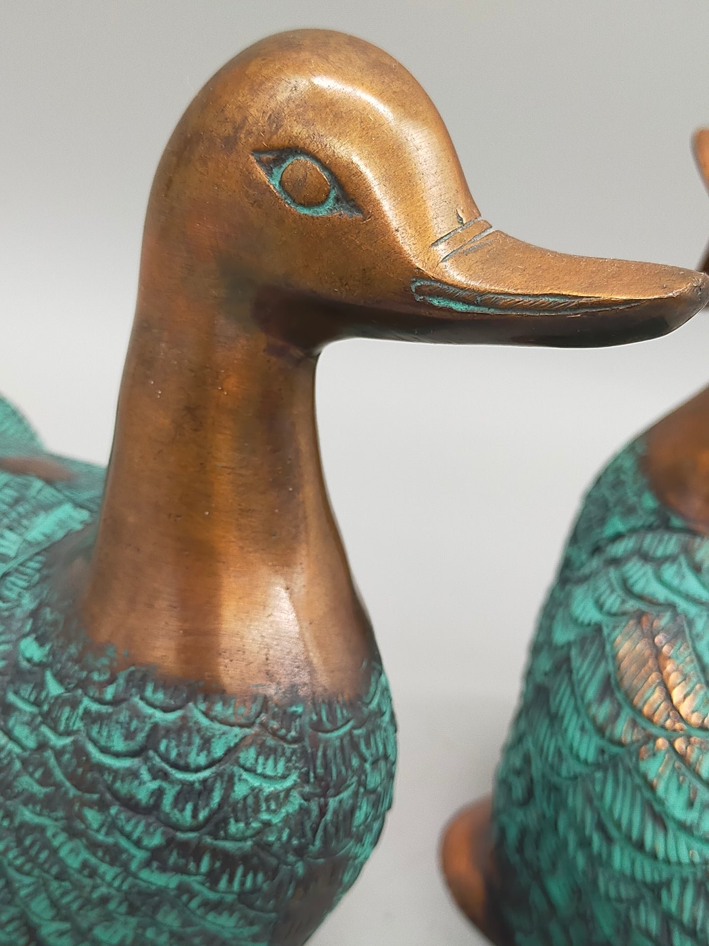 Deko Enten Figuren aus Bronze Kunstvolle Entenpaare