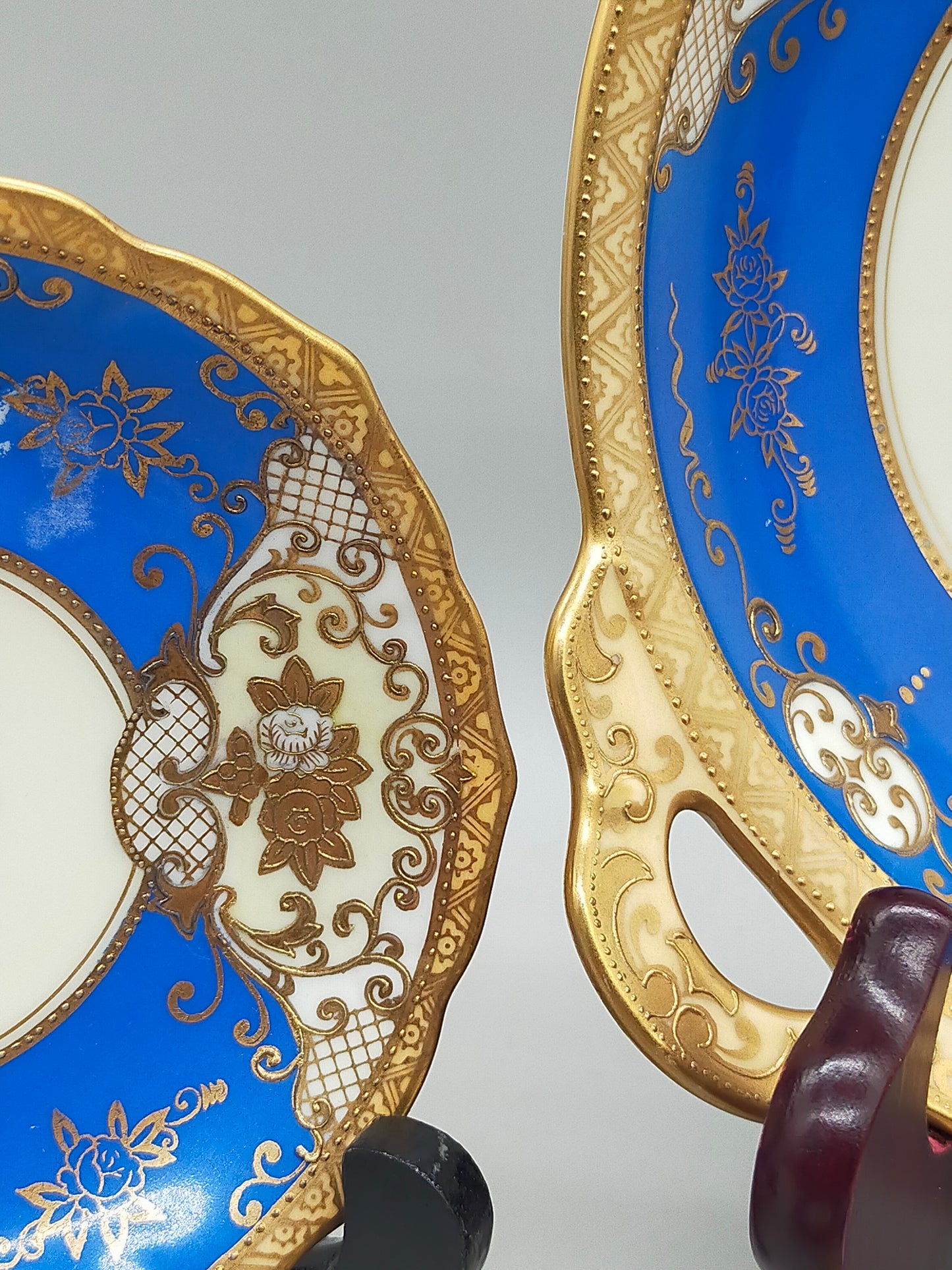 Antikes Porzellan Set Blau Golddesign – 6