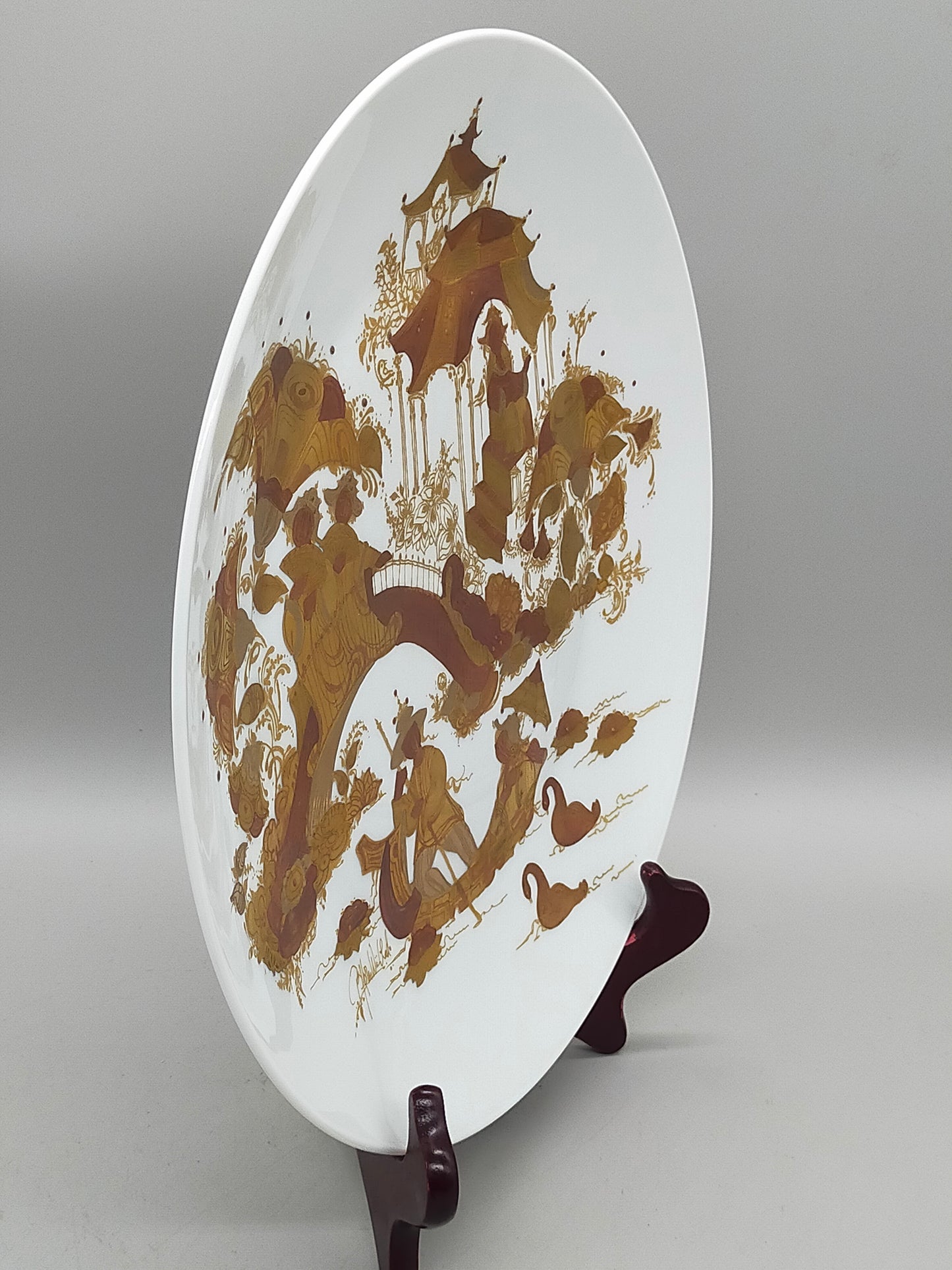 Rosenthal Wandteller – Edles Design von Björn Wiinblad