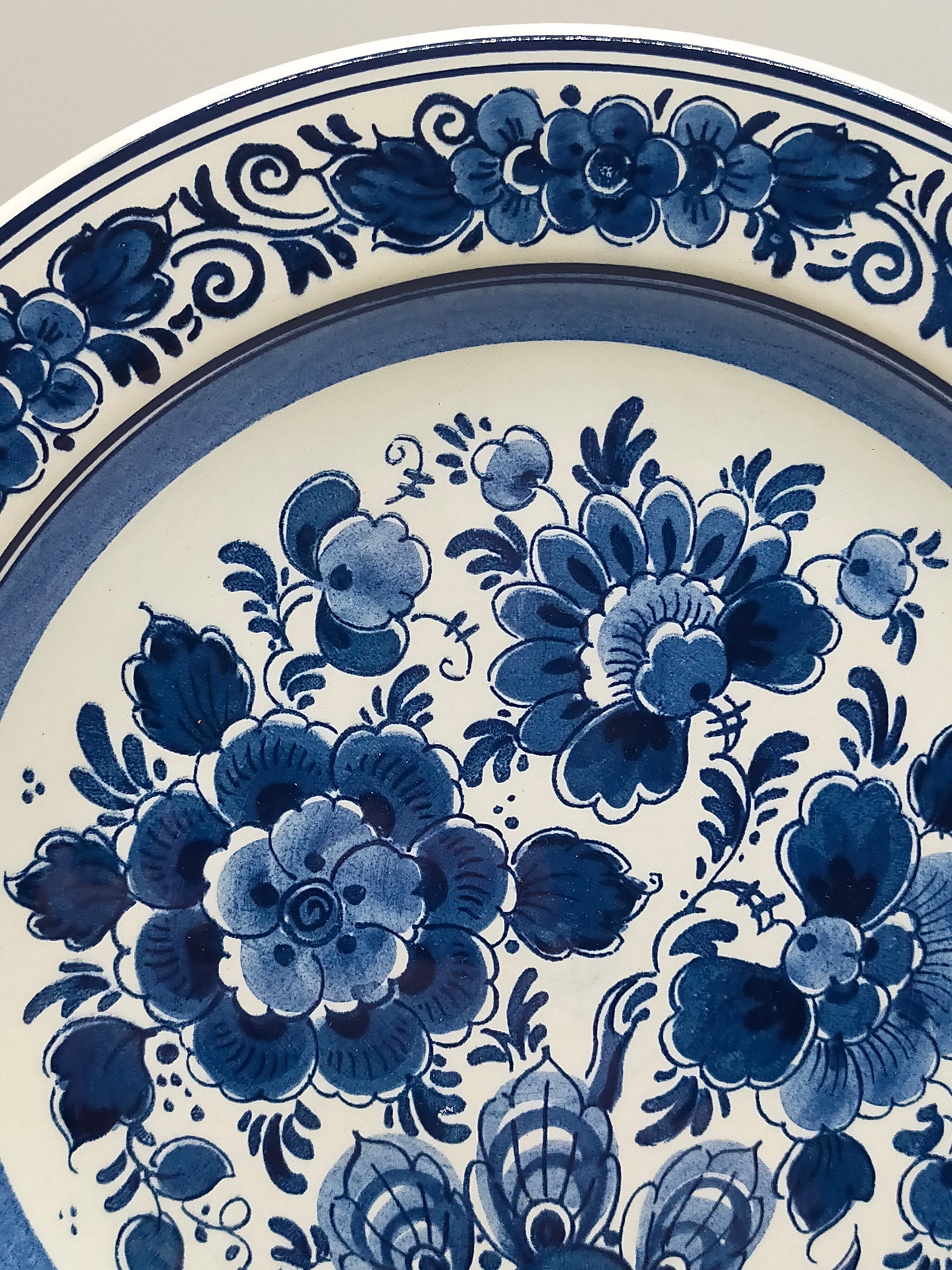 Zwei Delft Wandteller Klassisch Blau-Weiß