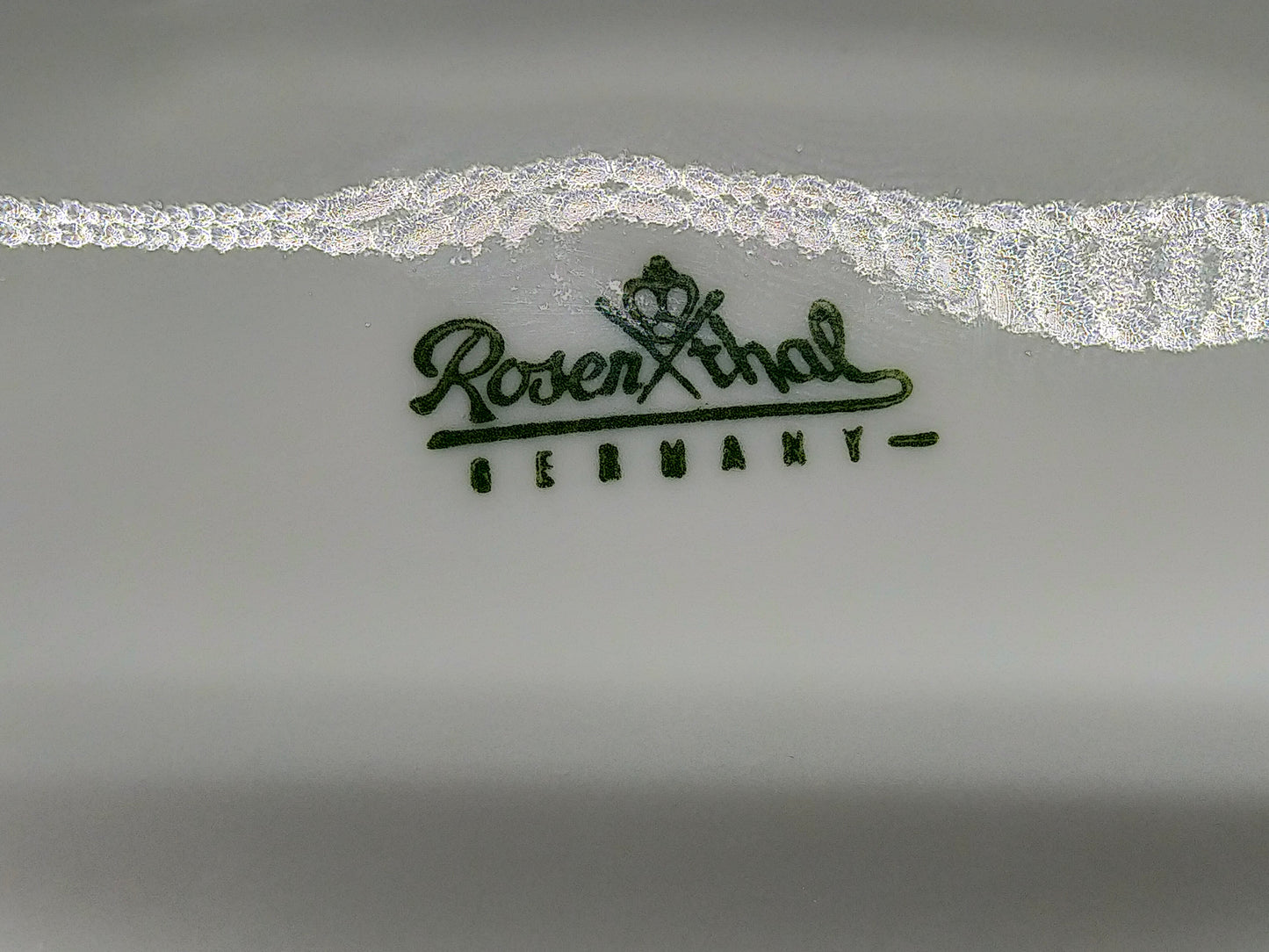 Rosenthal Porzellan Schale in Blattform Weißes Vintage Design
