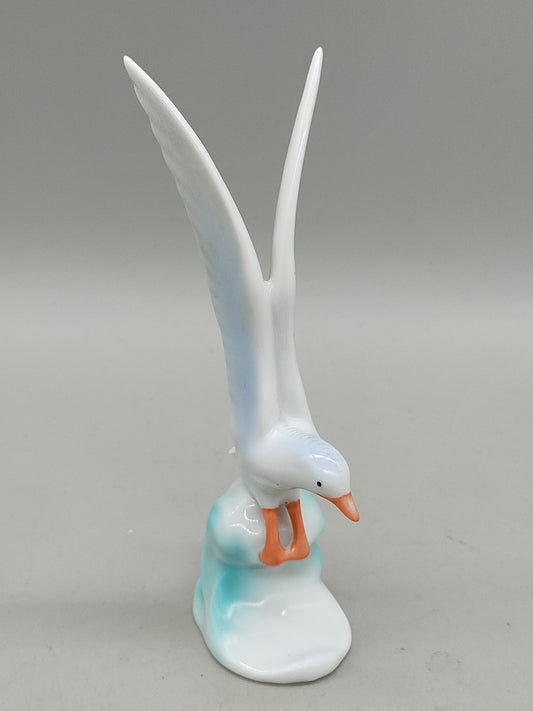 Hollóháza Porzellan Figur Möwe Handbemaltes