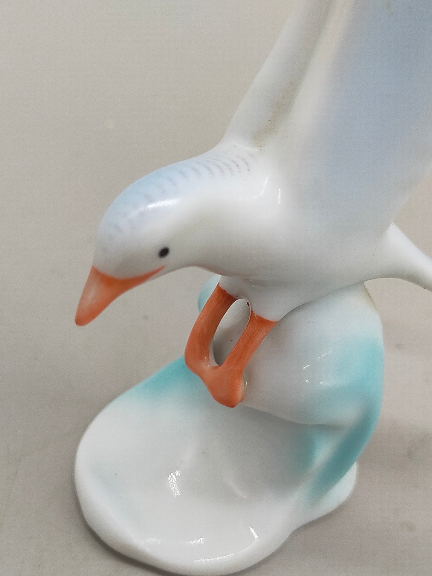 Hollóháza Porzellan Figur Möwe Handbemaltes