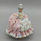Dresdner Porzellan Figur – Elegante Dame im rosa Spitzenkleid
